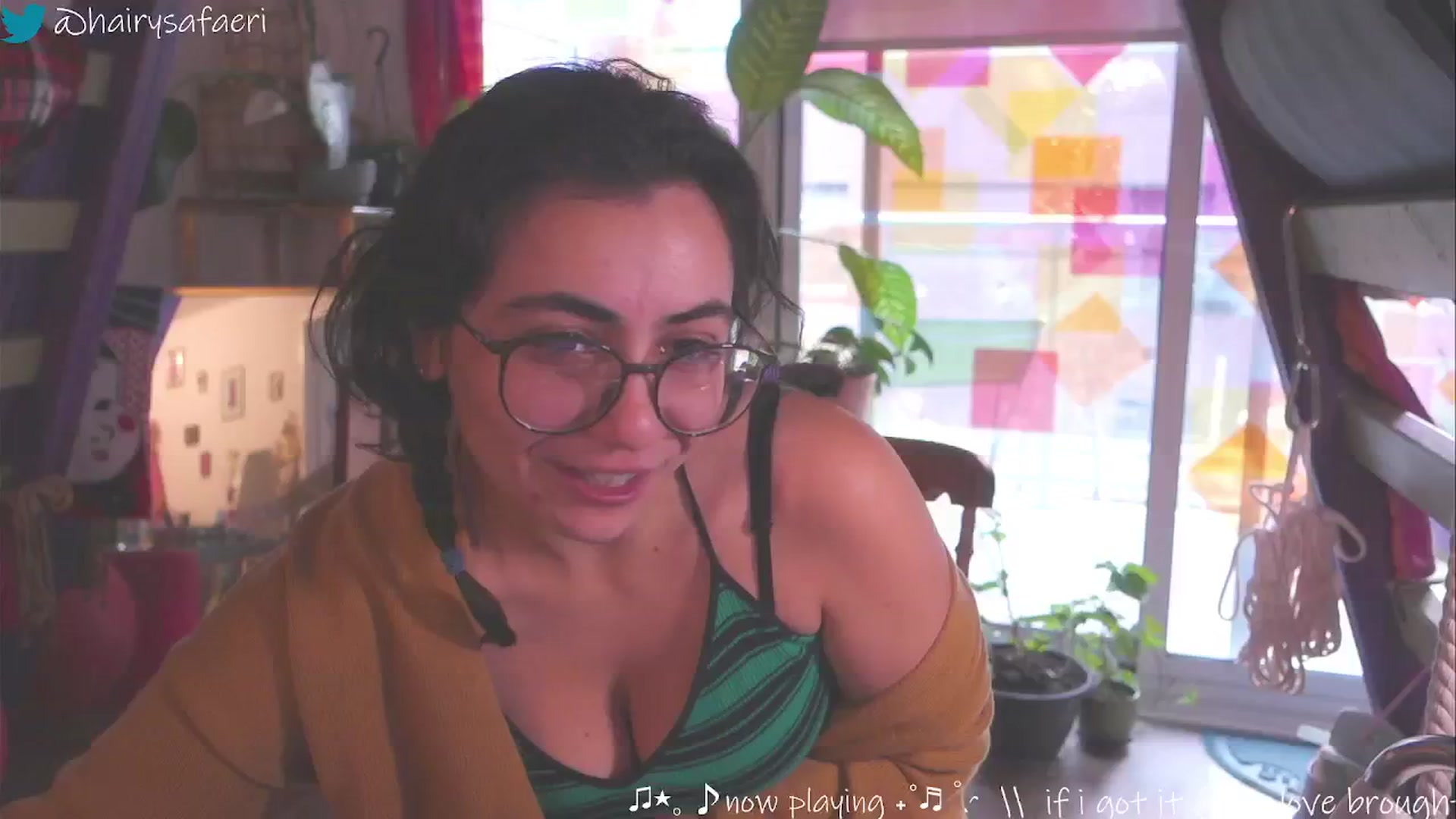 Gallery image thumbnail from HairySafaeri's myfreecams stream on, 11/26/2024, 18:56 image 18 of 20