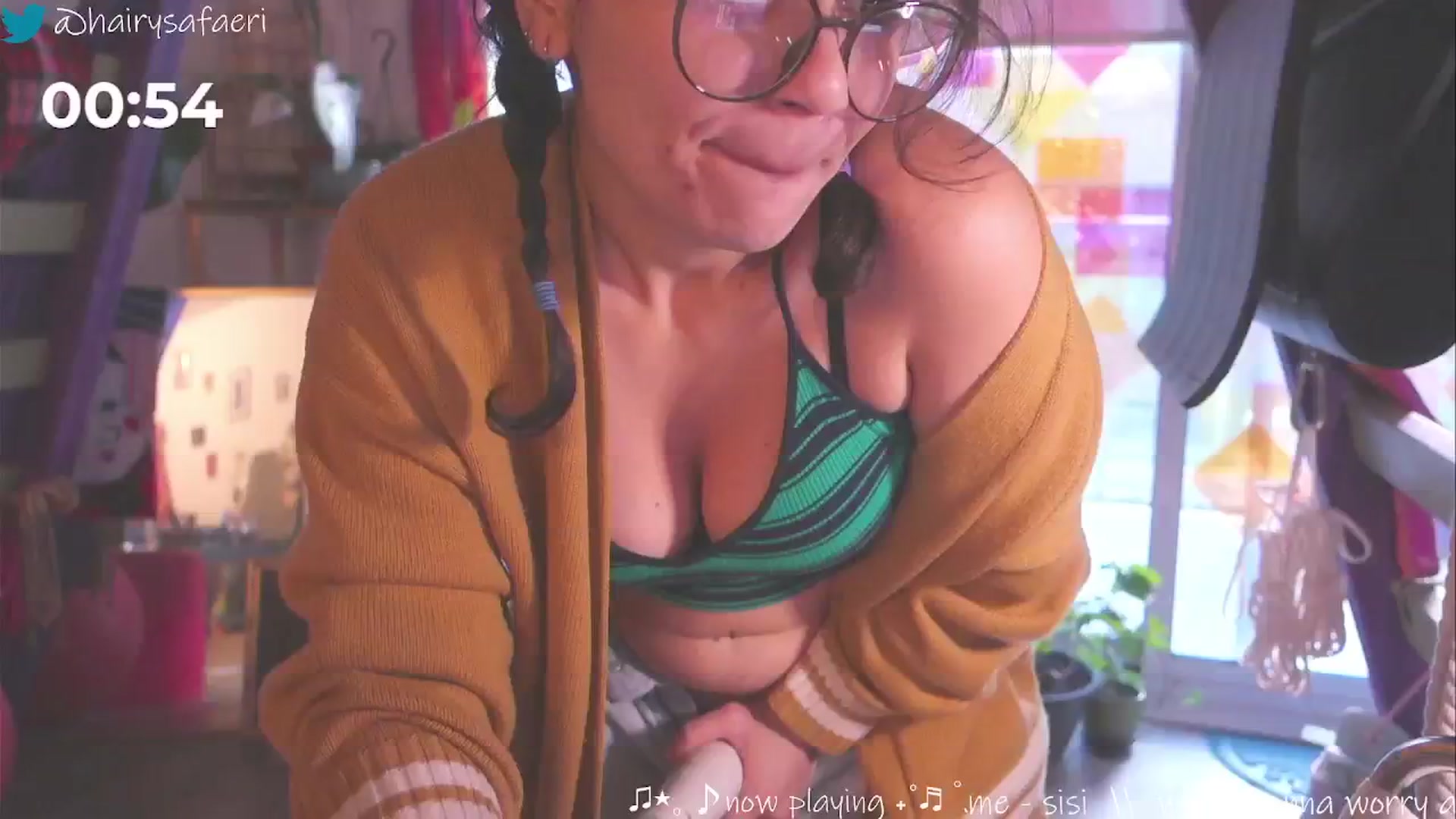 Gallery image thumbnail from HairySafaeri's myfreecams stream on, 11/26/2024, 18:56 image 8 of 20
