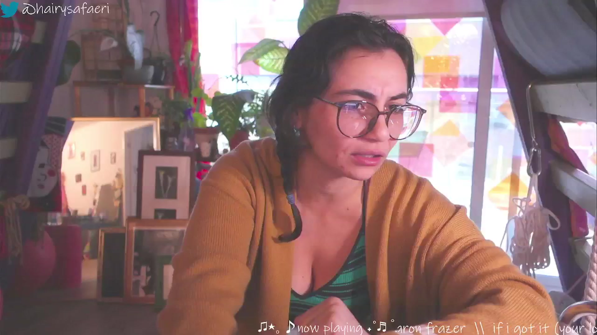 Gallery image thumbnail from HairySafaeri's myfreecams stream on, 11/26/2024, 18:56 image 19 of 20
