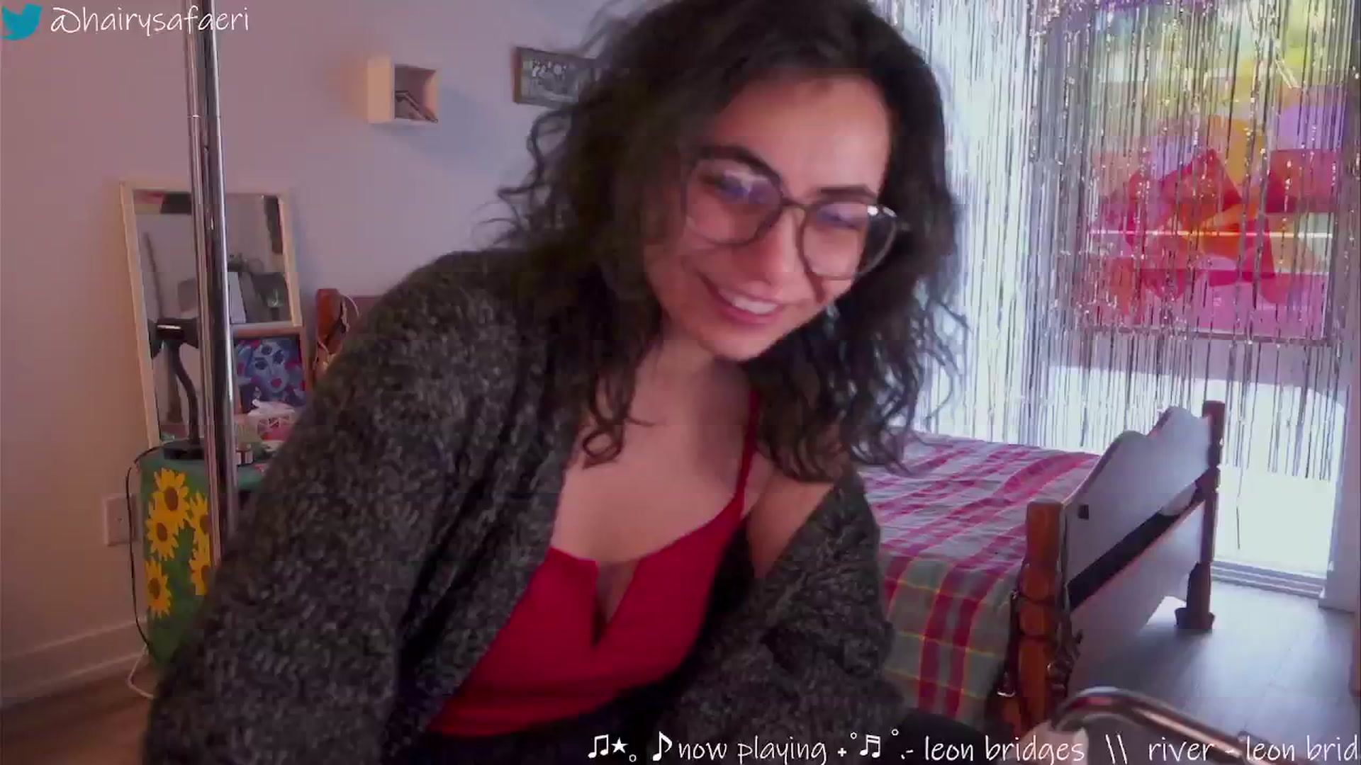 Gallery image thumbnail from HairySafaeri's myfreecams stream on, 11/28/2024, 21:15 image 1 of 20