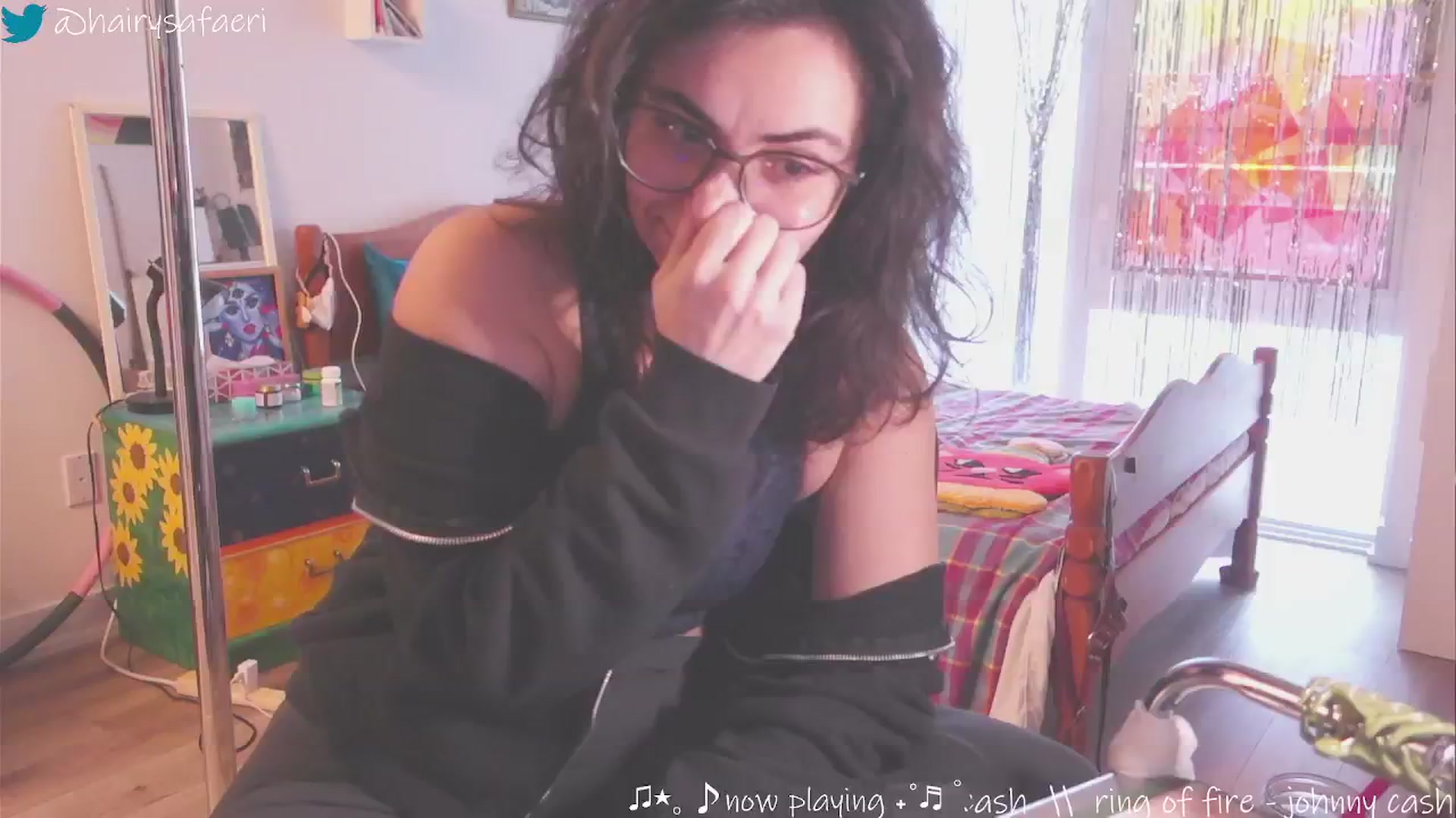 Gallery image thumbnail from HairySafaeri's myfreecams stream on, 12/05/2024, 18:44 image 17 of 20