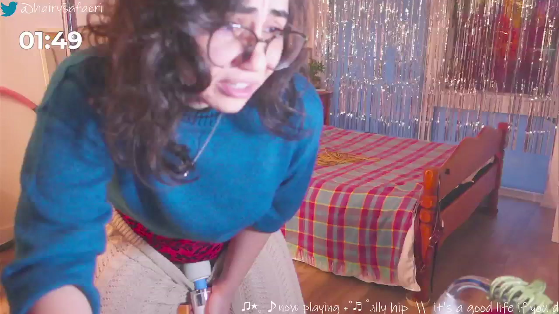Gallery image thumbnail from HairySafaeri's myfreecams stream on, 12/10/2024, 21:46 image 20 of 20