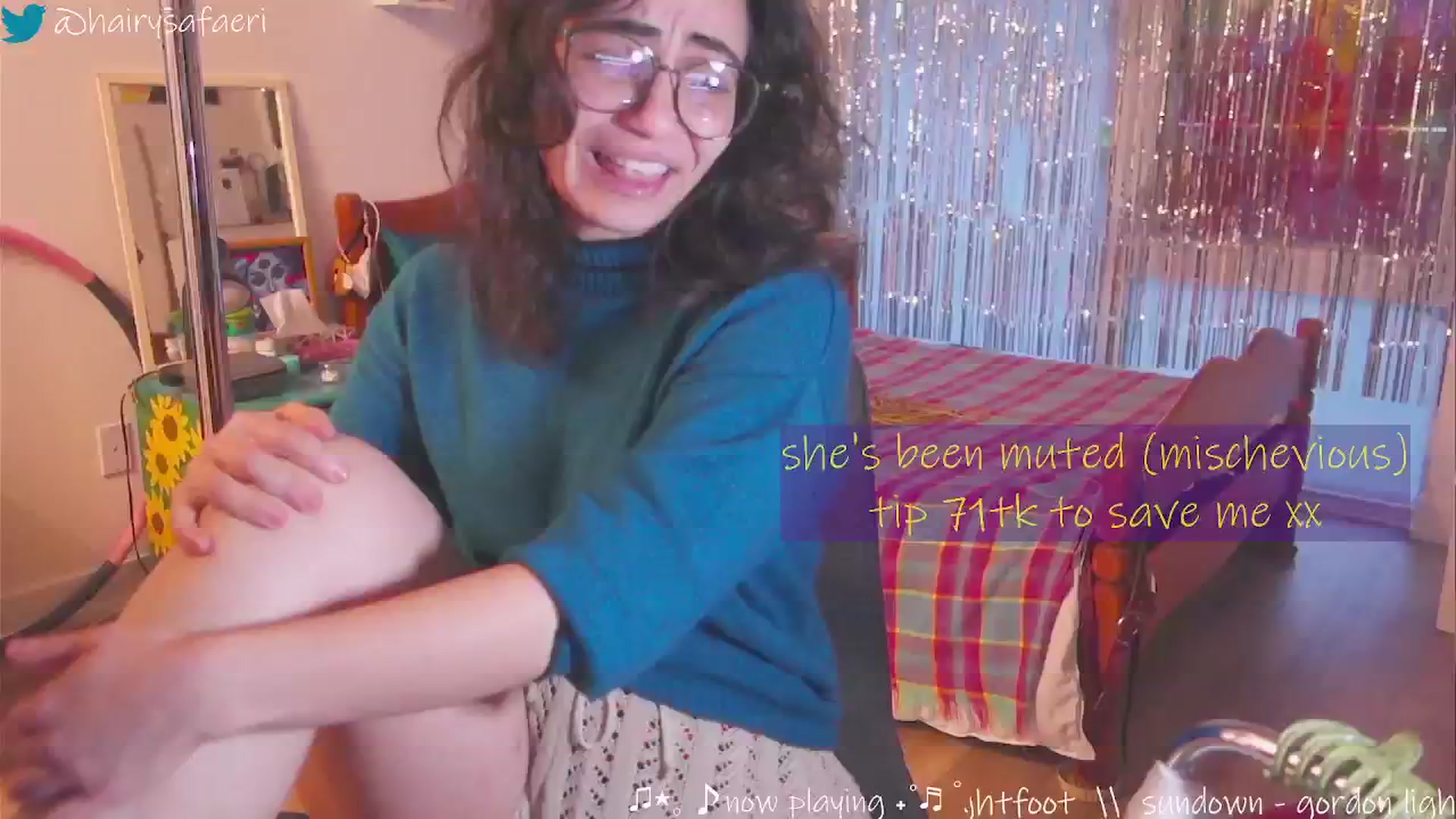 Gallery image thumbnail from HairySafaeri's myfreecams stream on, 12/10/2024, 21:46 image 17 of 20