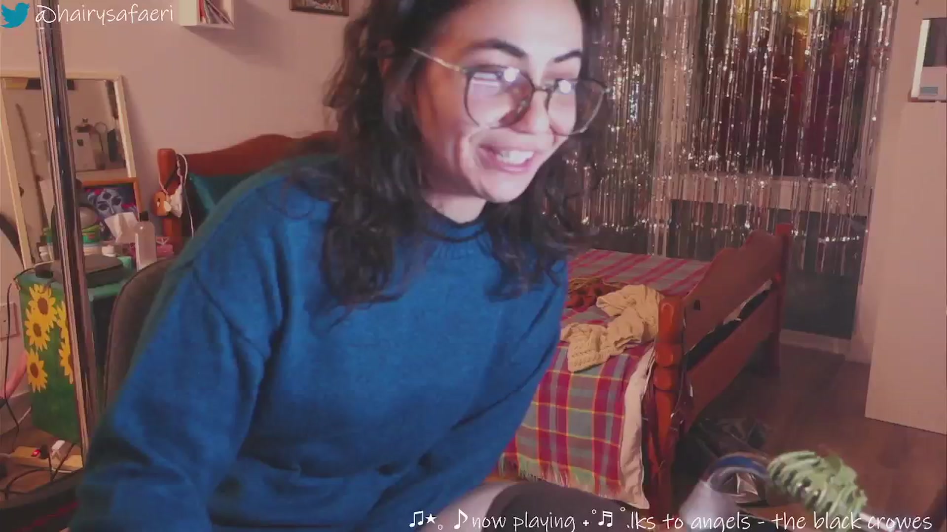 Gallery image thumbnail from HairySafaeri's myfreecams stream on, 12/11/2024, 24:01 image 11 of 20