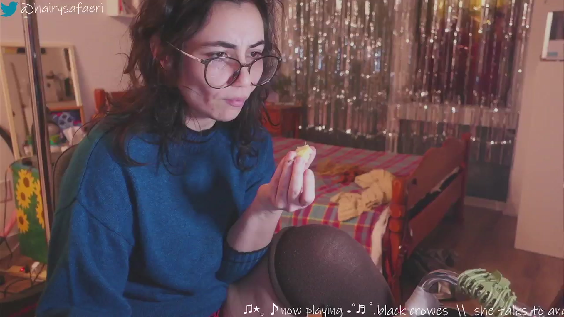 Gallery image thumbnail from HairySafaeri's myfreecams stream on, 12/11/2024, 24:01 image 8 of 20