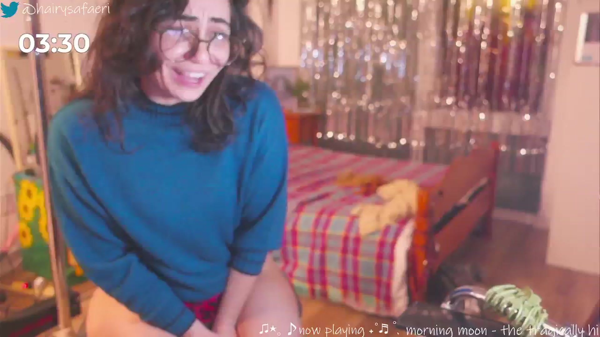 Gallery image thumbnail from HairySafaeri's myfreecams stream on, 12/11/2024, 24:01 image 5 of 20