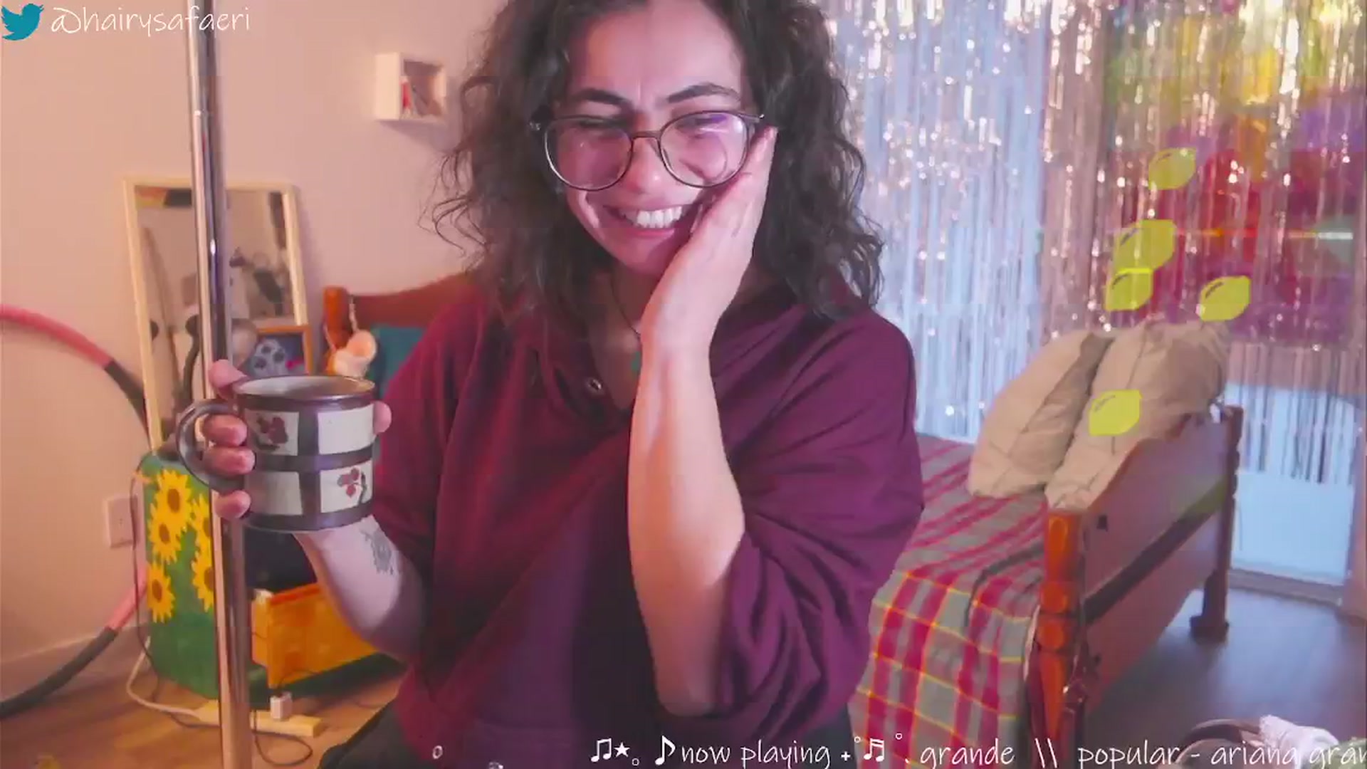Gallery image thumbnail from HairySafaeri's myfreecams stream on, 12/16/2024, 21:32 image 6 of 20