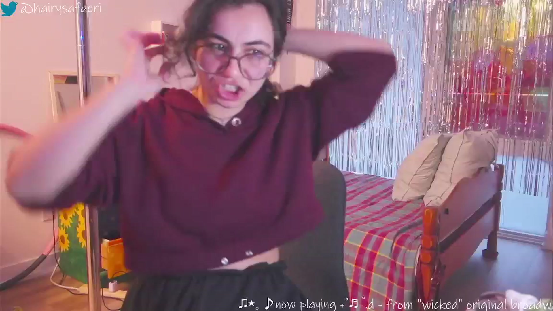 Gallery image thumbnail from HairySafaeri's myfreecams stream on, 12/16/2024, 21:32 image 9 of 20