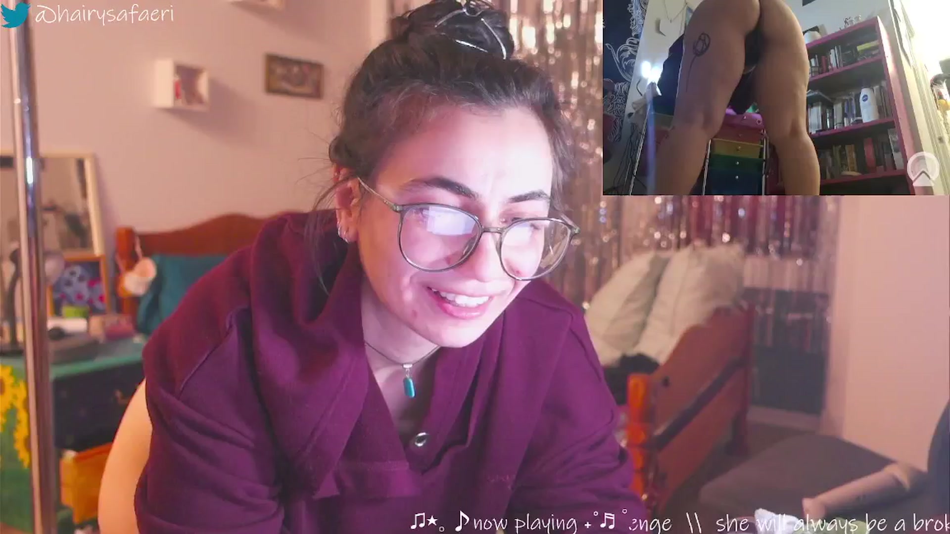 Gallery image thumbnail from HairySafaeri's myfreecams stream on, 12/16/2024, 23:26 image 12 of 20