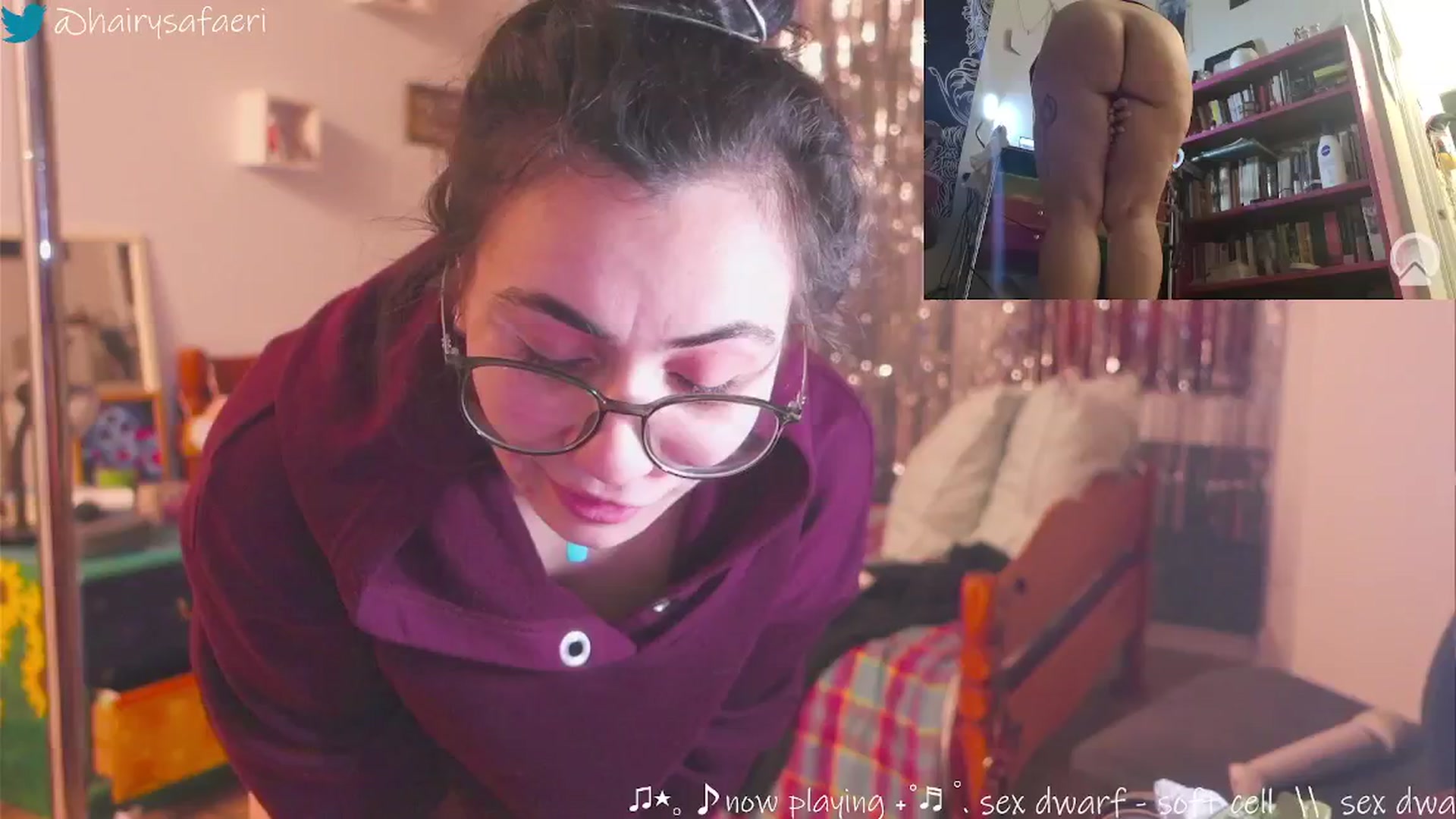 Gallery image thumbnail from HairySafaeri's myfreecams stream on, 12/16/2024, 23:26 image 16 of 20