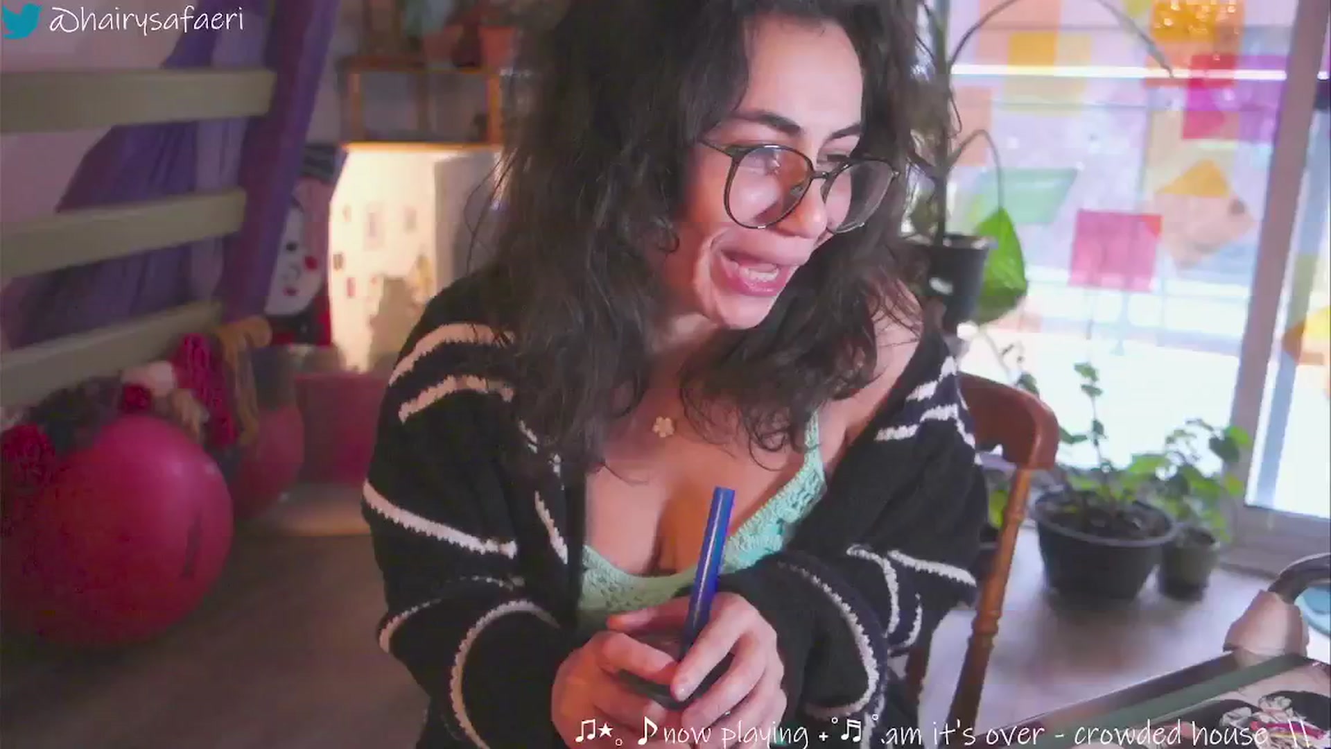 Gallery image thumbnail from HairySafaeri's myfreecams stream on, 12/17/2024, 16:41 image 14 of 20