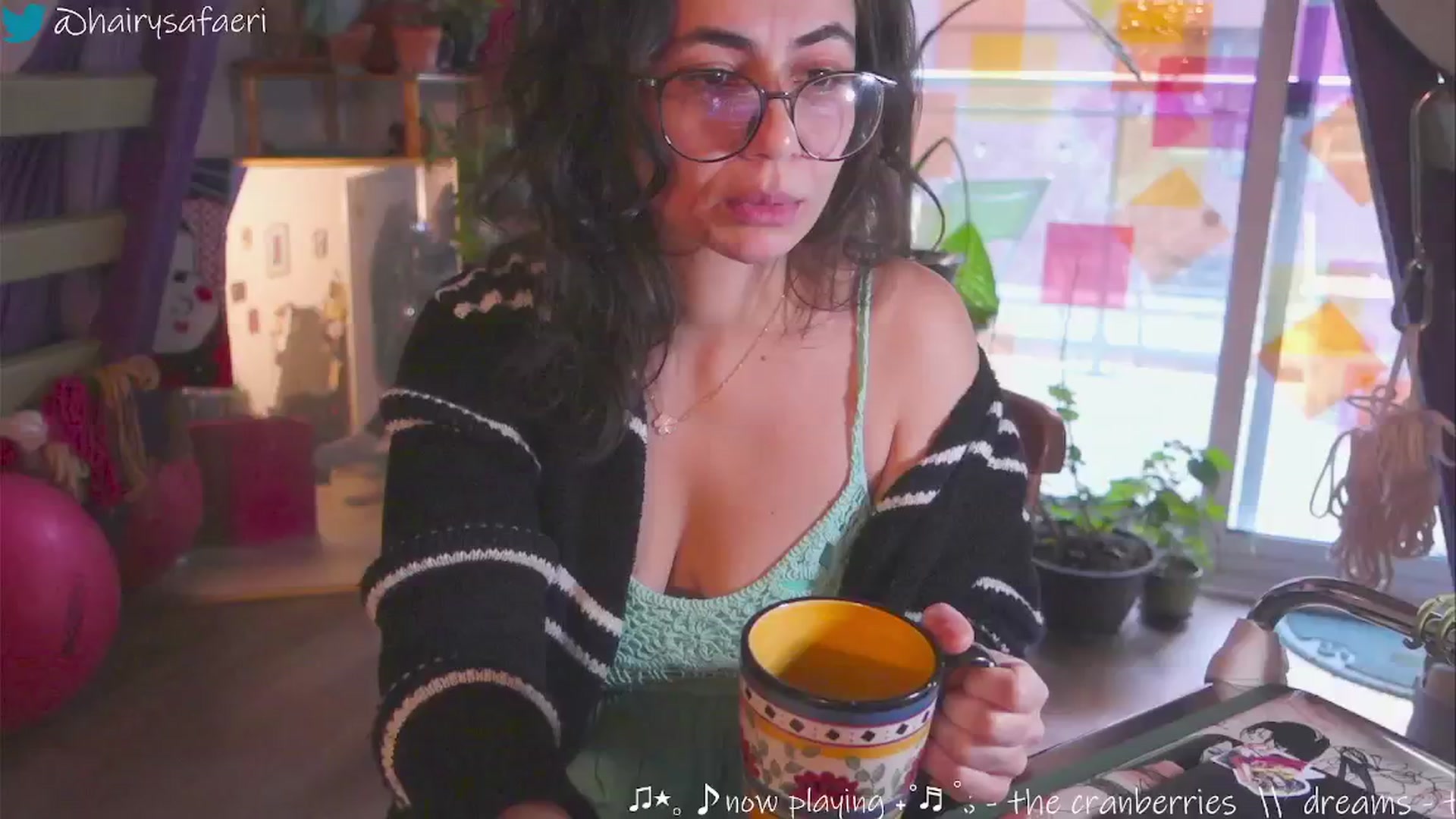 Gallery image thumbnail from HairySafaeri's myfreecams stream on, 12/17/2024, 16:41 image 1 of 20