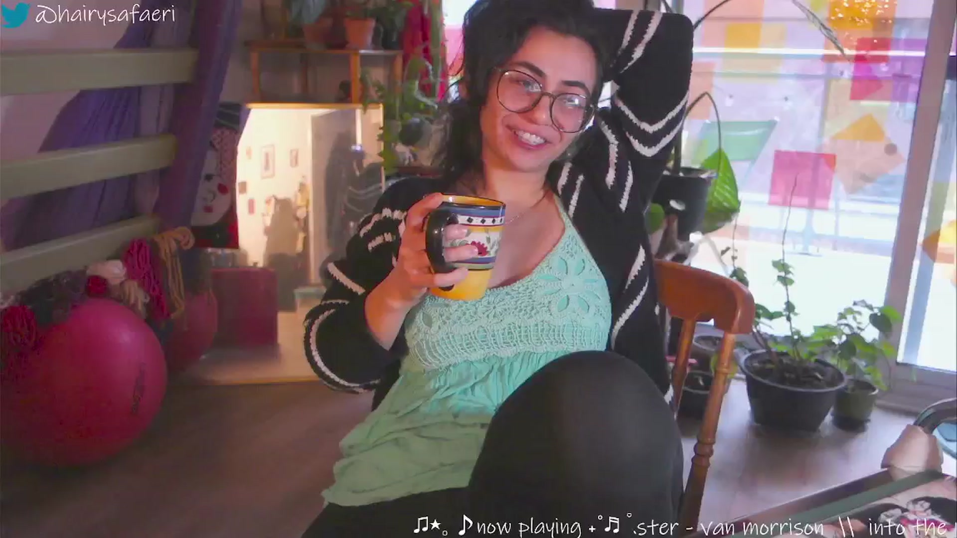 Gallery image thumbnail from HairySafaeri's myfreecams stream on, 12/17/2024, 16:41 image 9 of 20