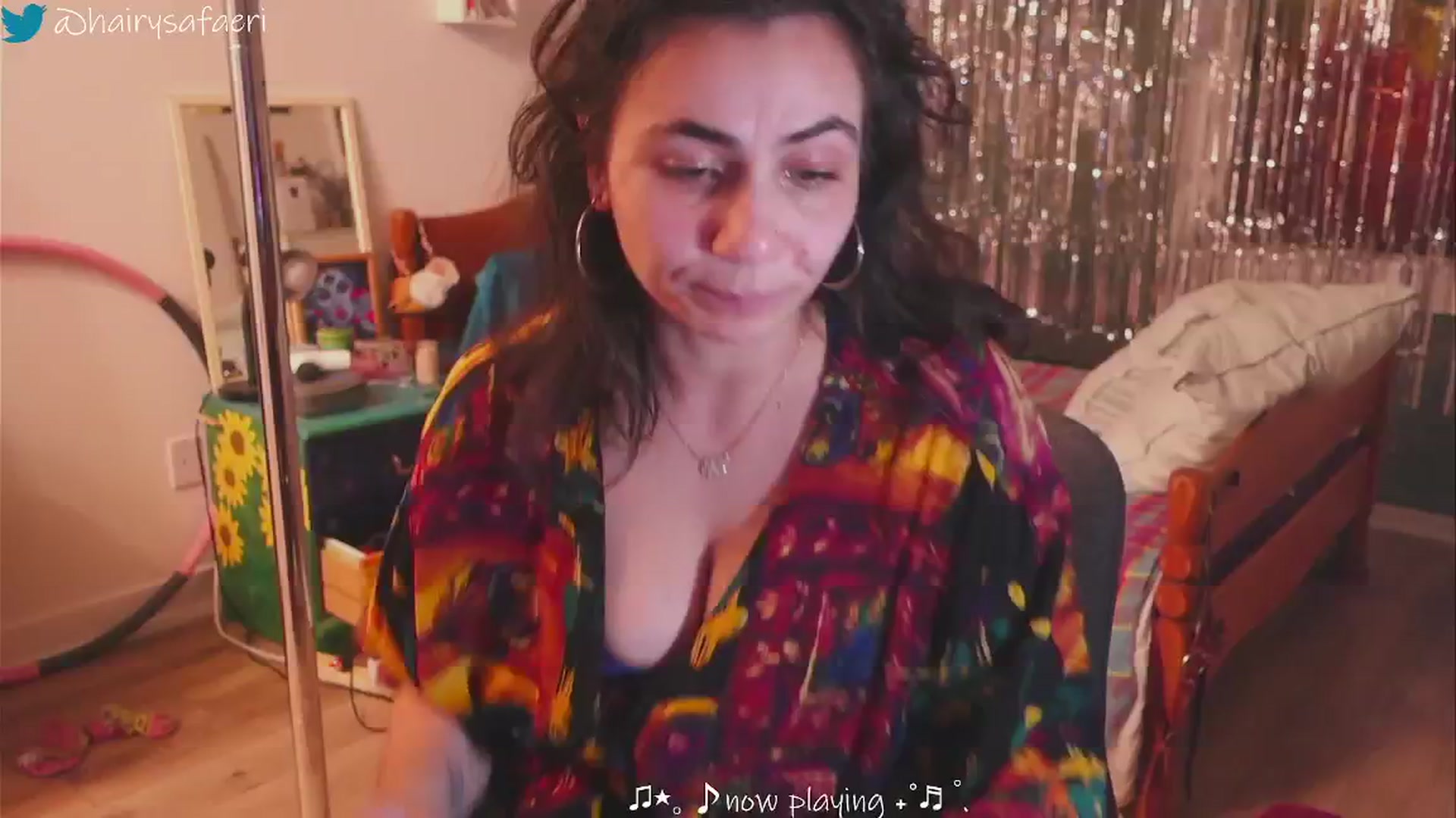 Gallery image thumbnail from HairySafaeri's myfreecams stream on, 12/18/2024, 02:39 image 10 of 20
