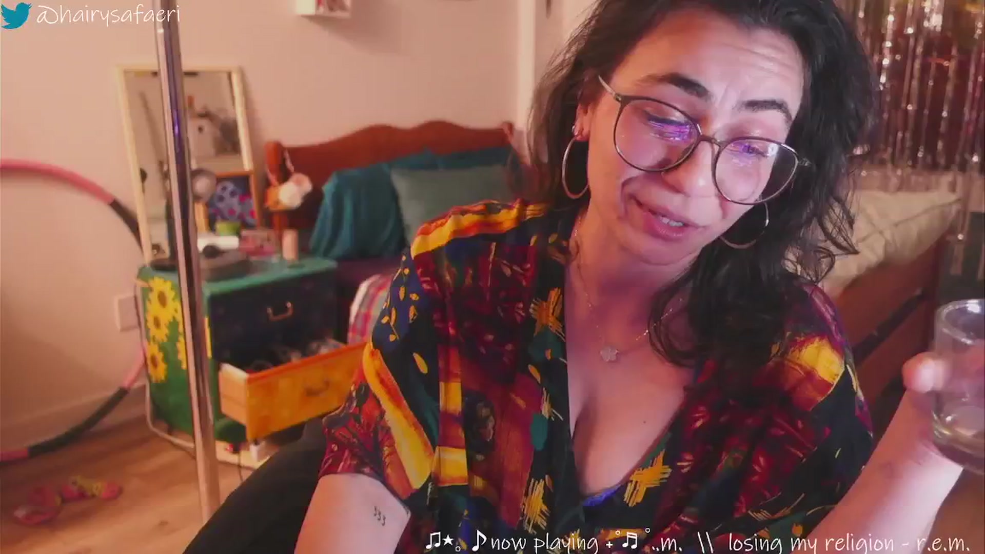 Gallery image thumbnail from HairySafaeri's myfreecams stream on, 12/18/2024, 02:39 image 8 of 20