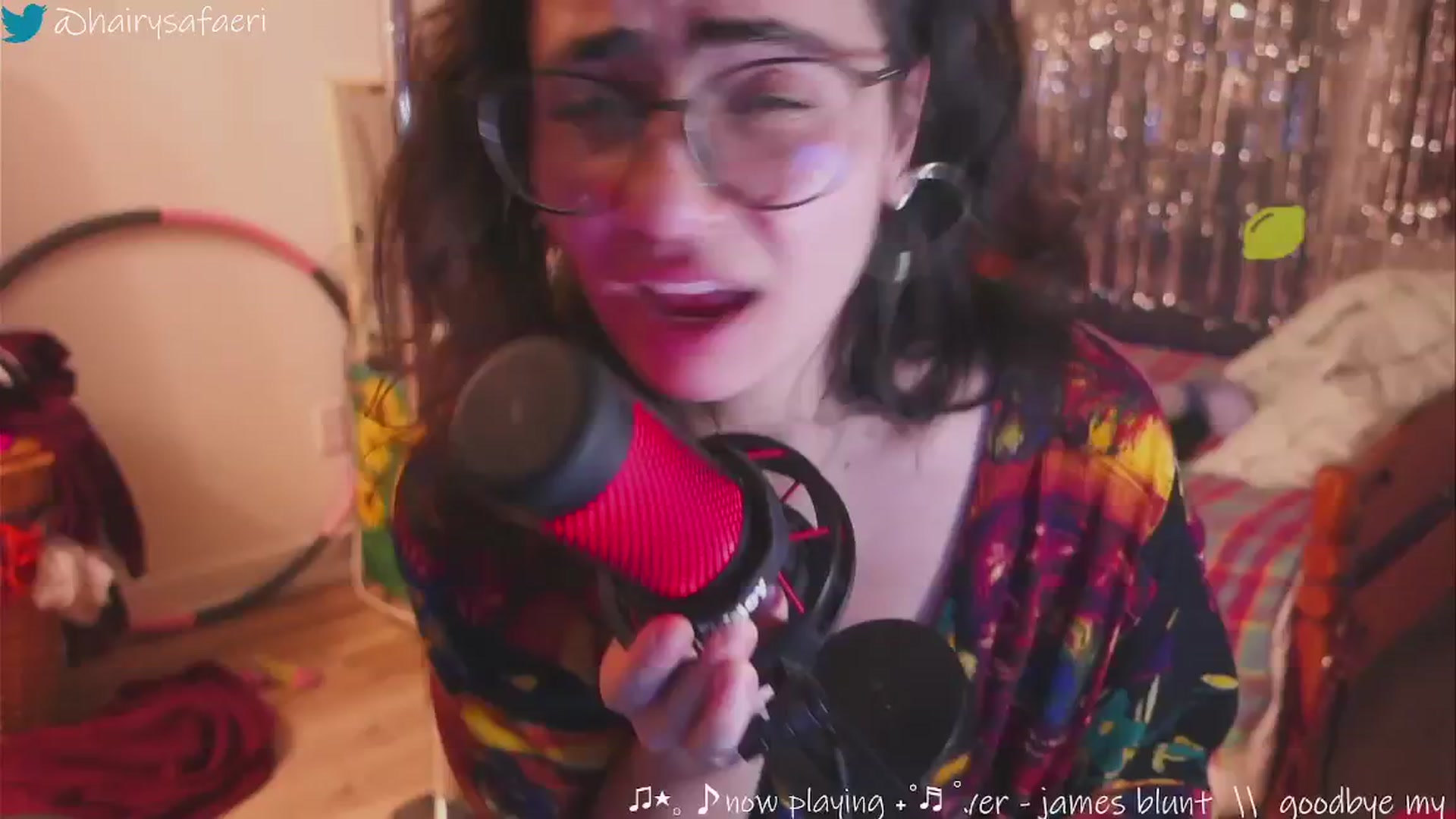 Gallery image thumbnail from HairySafaeri's myfreecams stream on, 12/18/2024, 02:39 image 17 of 20