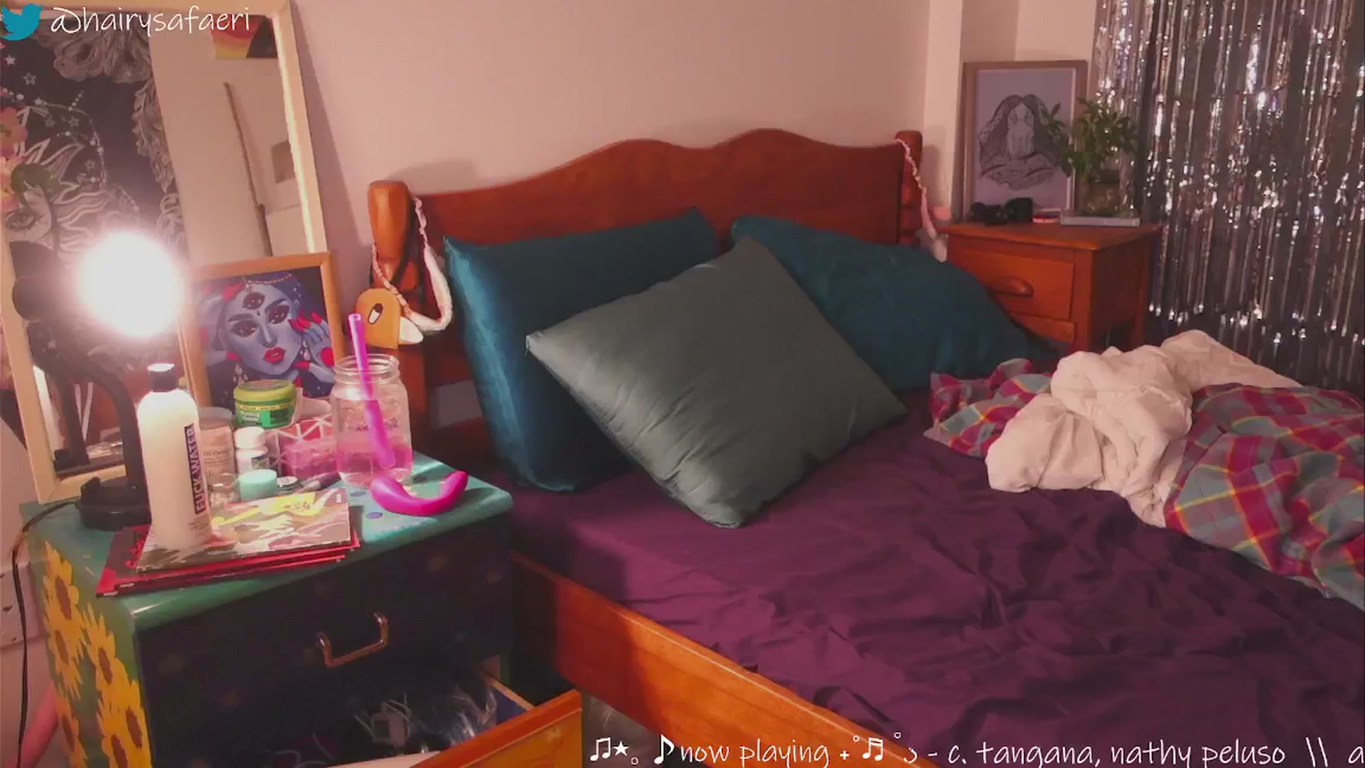 Gallery image thumbnail from HairySafaeri's myfreecams stream on, 12/20/2024, 02:16 image 3 of 20