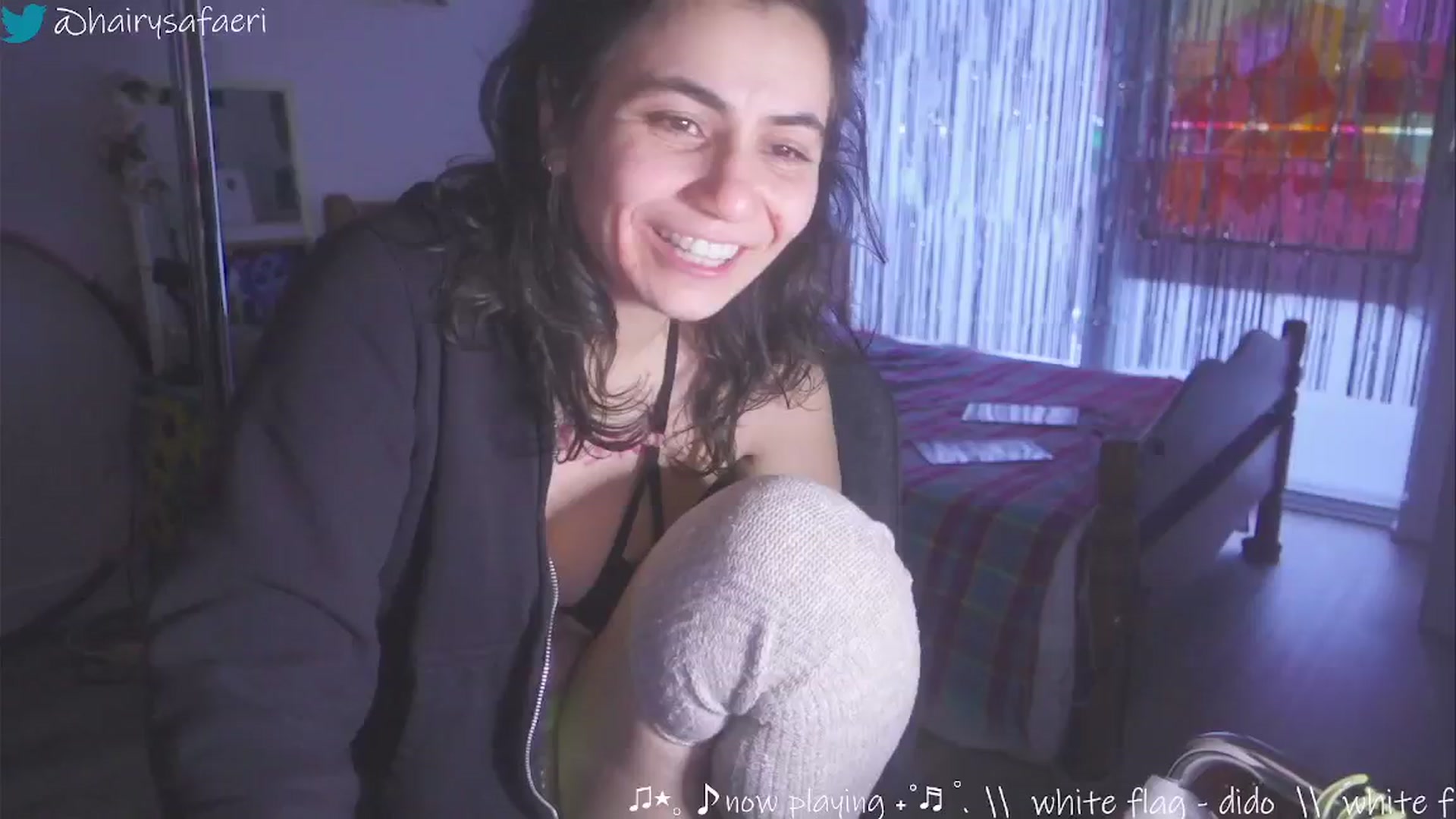Gallery image thumbnail from HairySafaeri's myfreecams stream on, 12/20/2024, 22:10 image 14 of 20