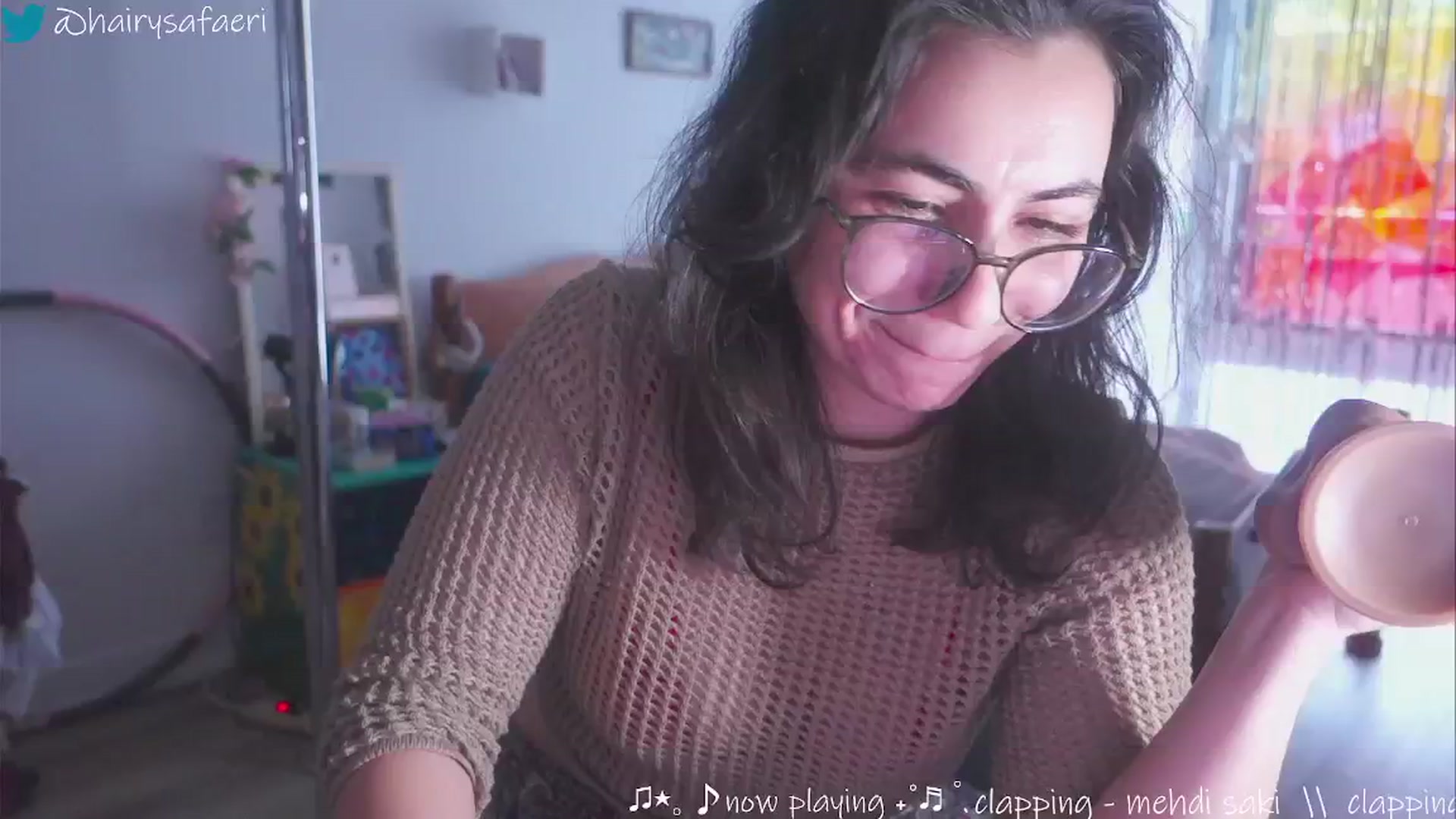 Gallery image thumbnail from HairySafaeri's myfreecams stream on, 12/23/2024, 16:43 image 16 of 20