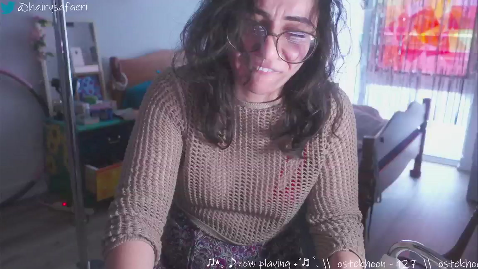 Gallery image thumbnail from HairySafaeri's myfreecams stream on, 12/23/2024, 21:02 image 3 of 20