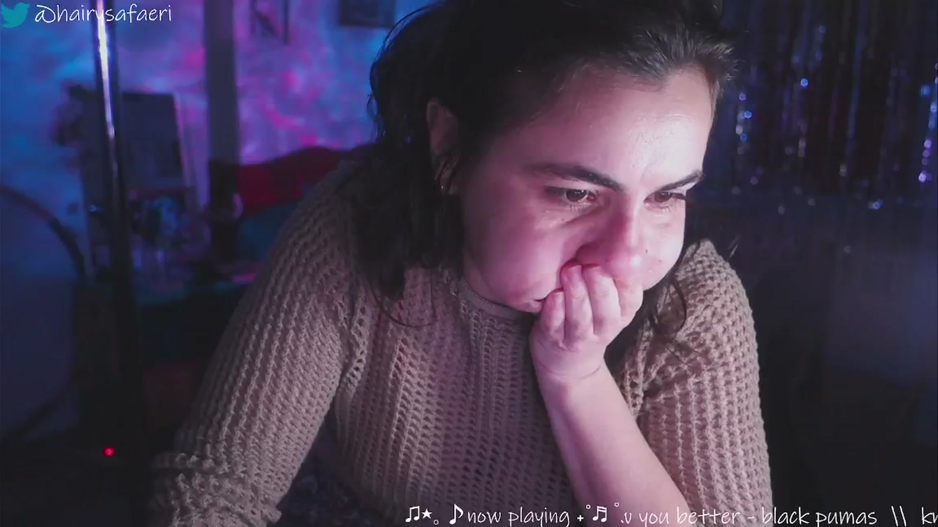 Gallery image thumbnail from HairySafaeri's myfreecams stream on, 12/24/2024, 03:03 image 8 of 20