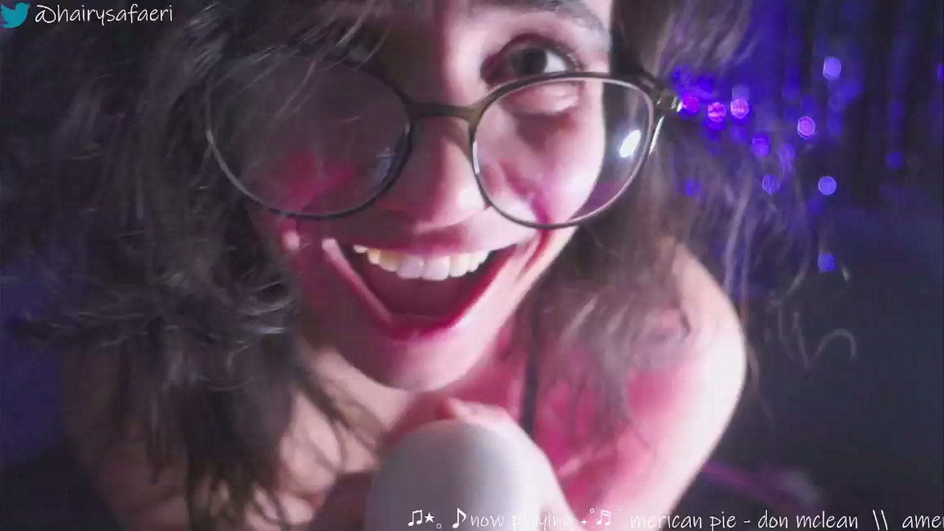 Gallery image thumbnail from HairySafaeri's myfreecams stream on, 12/25/2024, 05:28 image 10 of 20