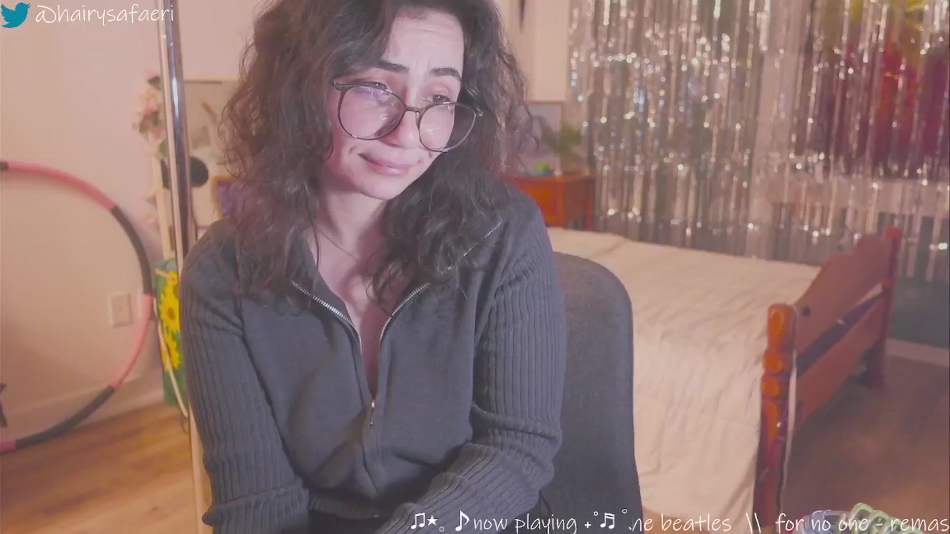 Gallery image thumbnail from HairySafaeri's myfreecams stream on, 01/08/2025, 24:07 image 14 of 20