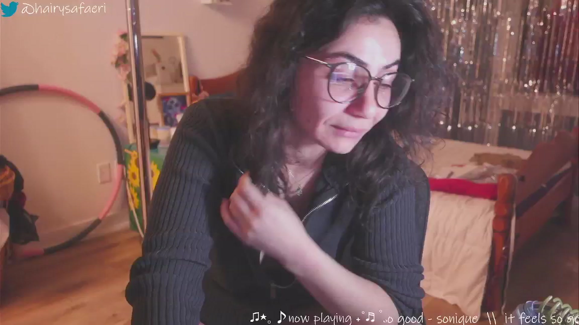 Gallery image thumbnail from HairySafaeri's myfreecams stream on, 01/08/2025, 01:24 image 2 of 20