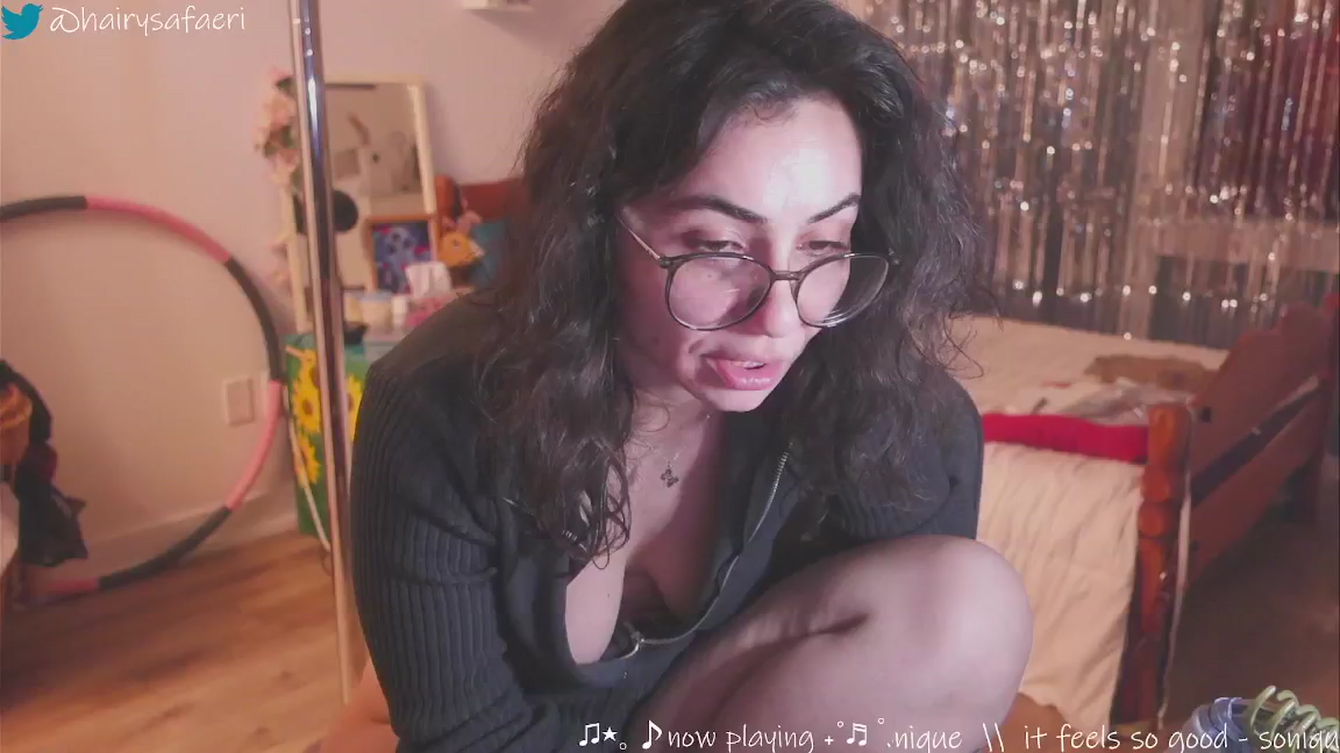 Gallery image thumbnail from HairySafaeri's myfreecams stream on, 01/08/2025, 01:24 image 4 of 20