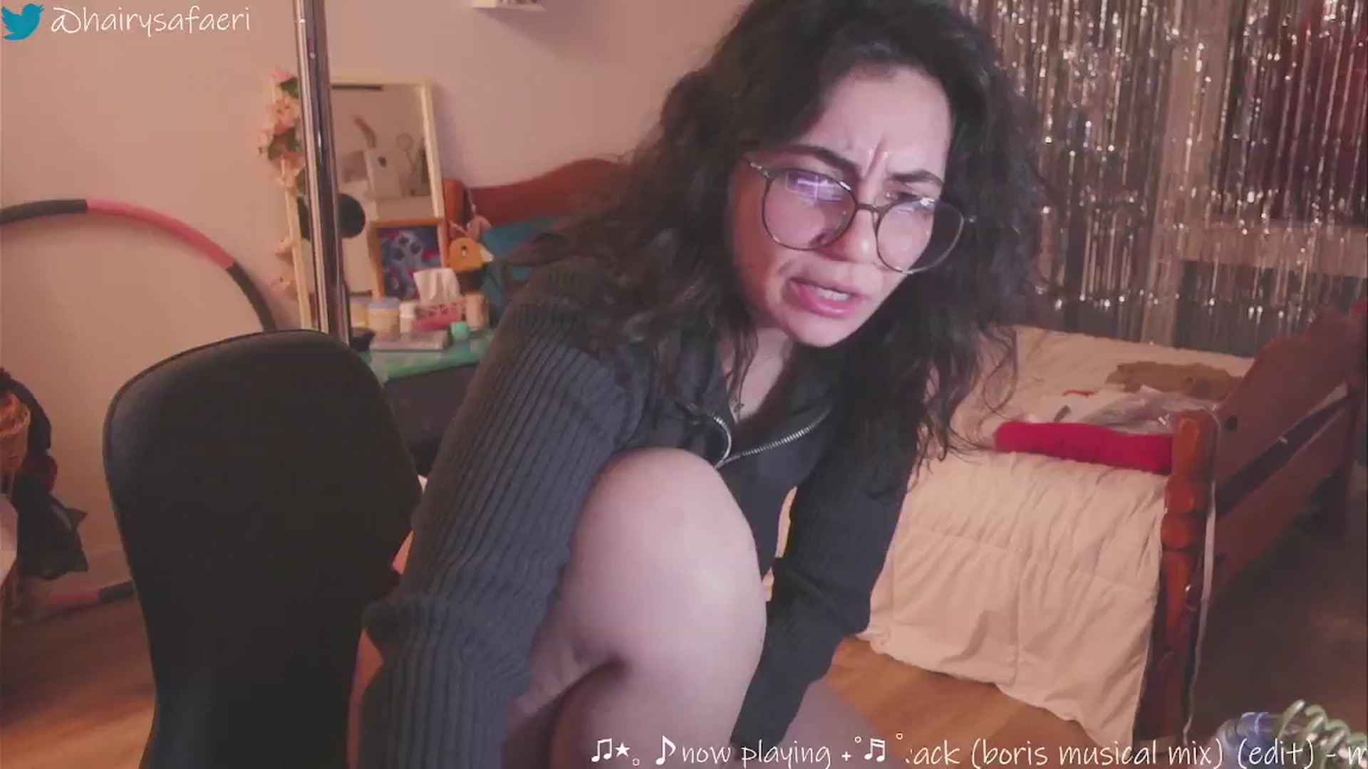 Gallery image thumbnail from HairySafaeri's myfreecams stream on, 01/08/2025, 01:24 image 18 of 20