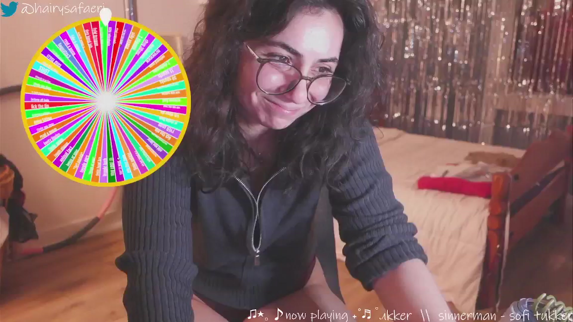 Gallery image thumbnail from HairySafaeri's myfreecams stream on, 01/08/2025, 01:24 image 14 of 20