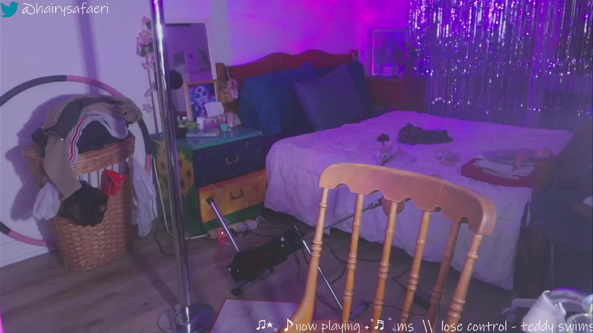 Gallery image thumbnail from HairySafaeri's myfreecams stream on, 01/09/2025, 03:22 image 4 of 20