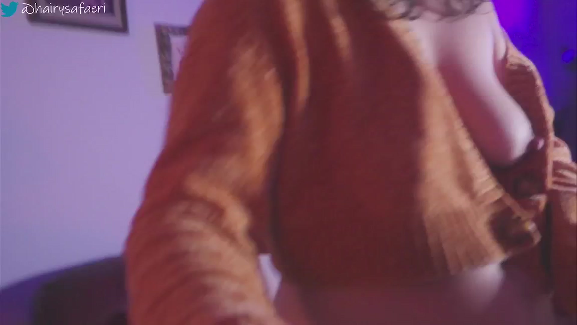Gallery image thumbnail from HairySafaeri's myfreecams stream on, 01/09/2025, 05:10 image 3 of 20