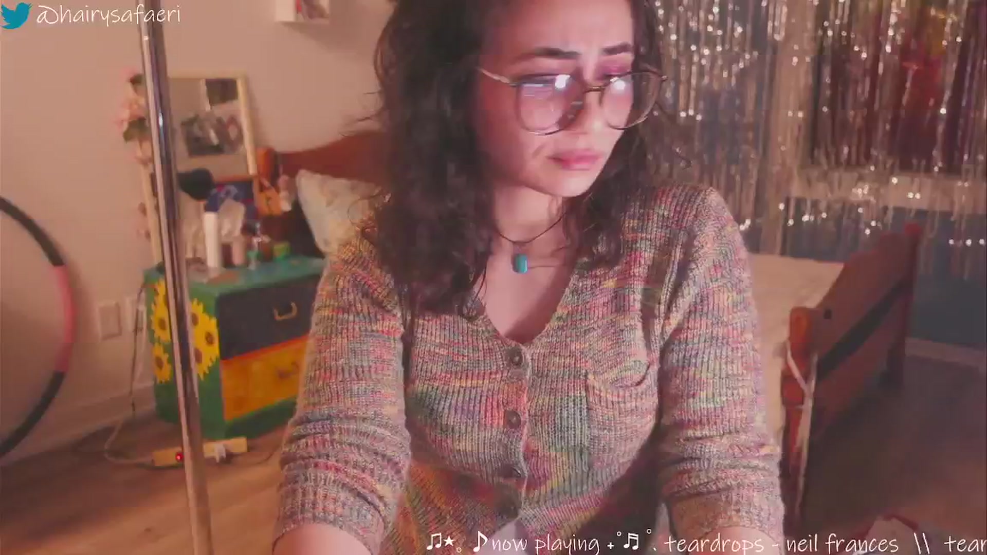 Gallery image thumbnail from HairySafaeri's myfreecams stream on, 01/13/2025, 22:52 image 2 of 20