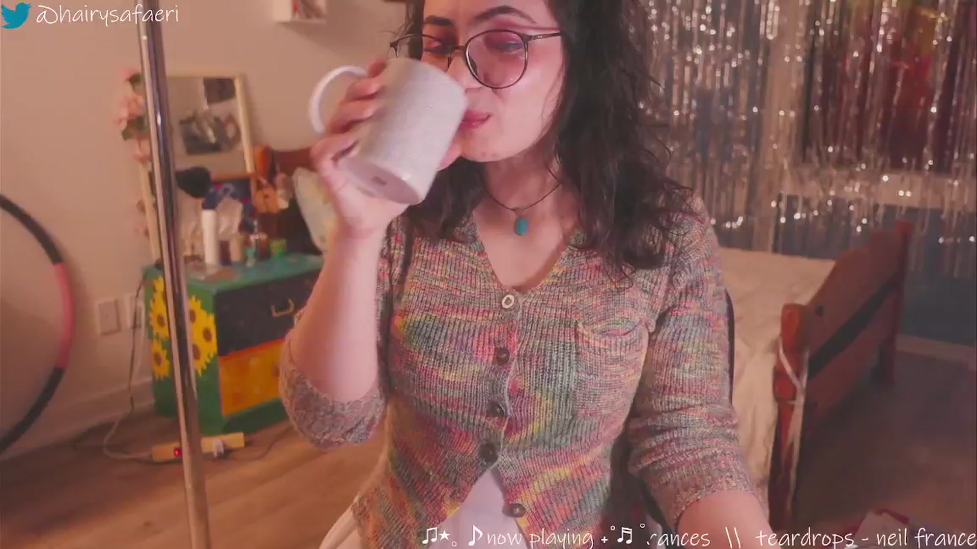 Gallery image thumbnail from HairySafaeri's myfreecams stream on, 01/13/2025, 22:52 image 3 of 20