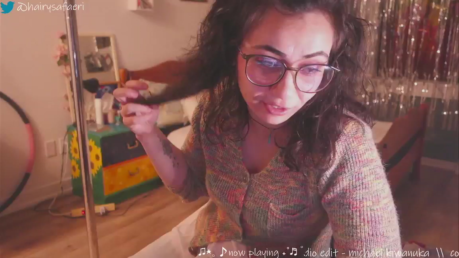 Gallery image thumbnail from HairySafaeri's myfreecams stream on, 01/13/2025, 22:52 image 11 of 20