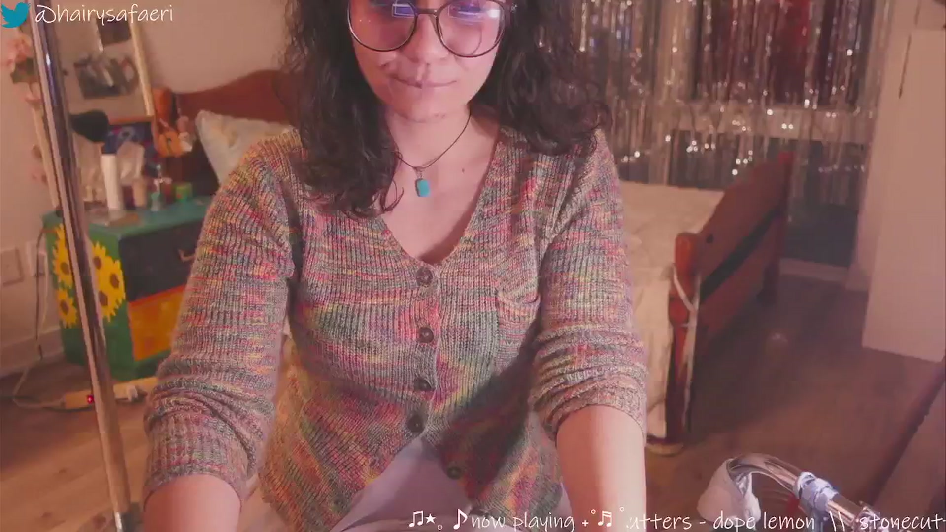 Gallery image thumbnail from HairySafaeri's myfreecams stream on, 01/14/2025, 24:06 image 11 of 20