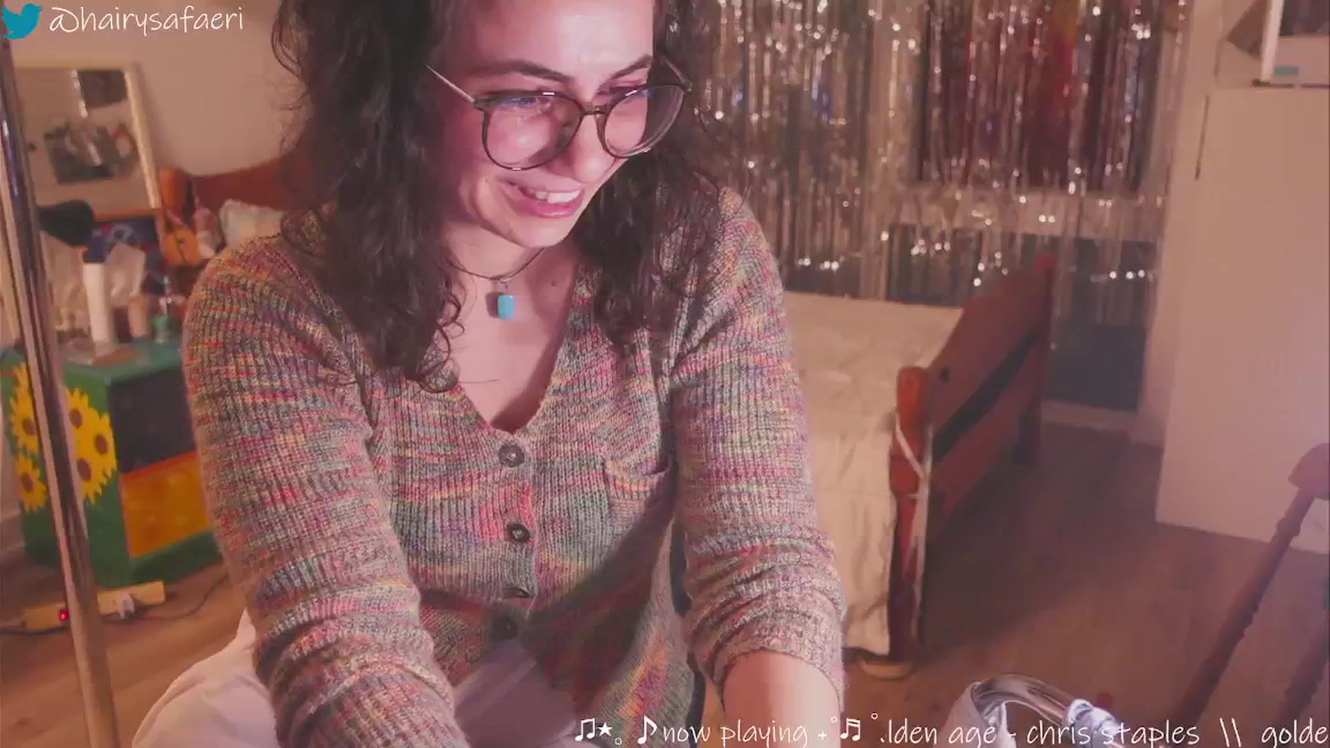 Gallery image thumbnail from HairySafaeri's myfreecams stream on, 01/14/2025, 24:06 image 17 of 20