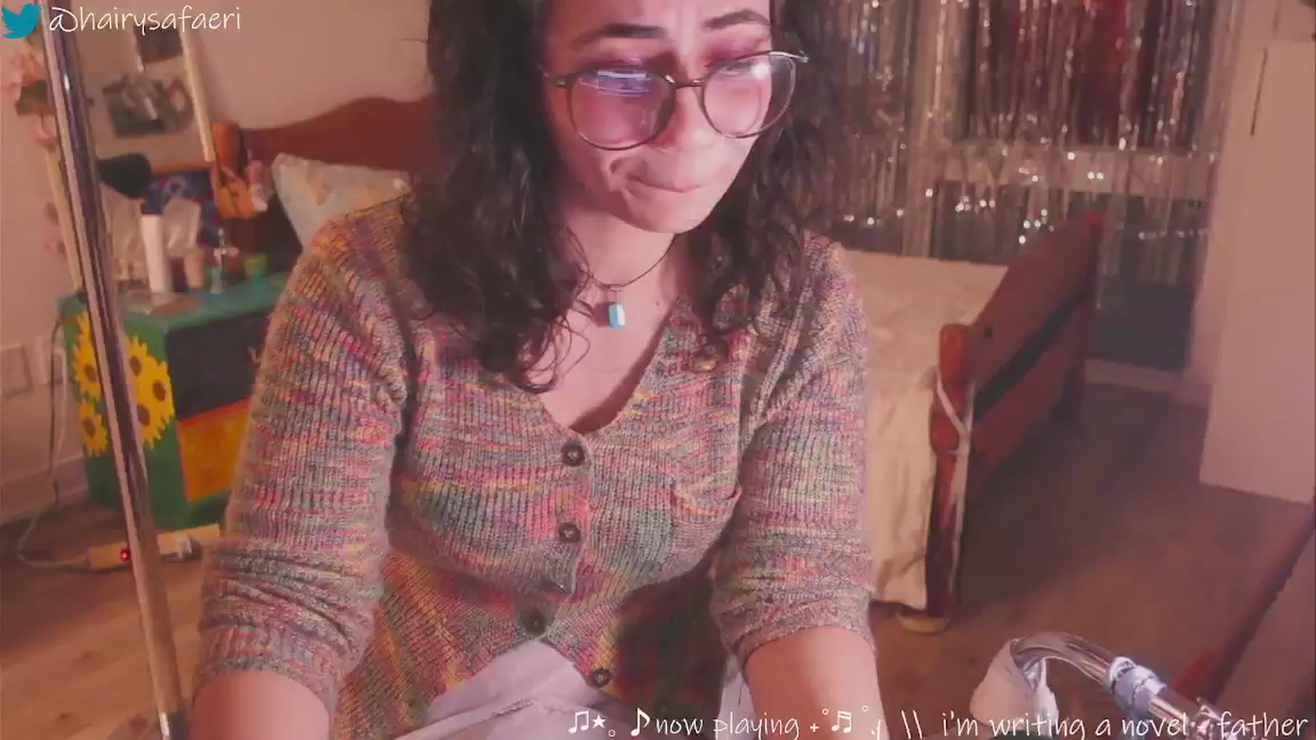Gallery image thumbnail from HairySafaeri's myfreecams stream on, 01/14/2025, 24:06 image 8 of 20