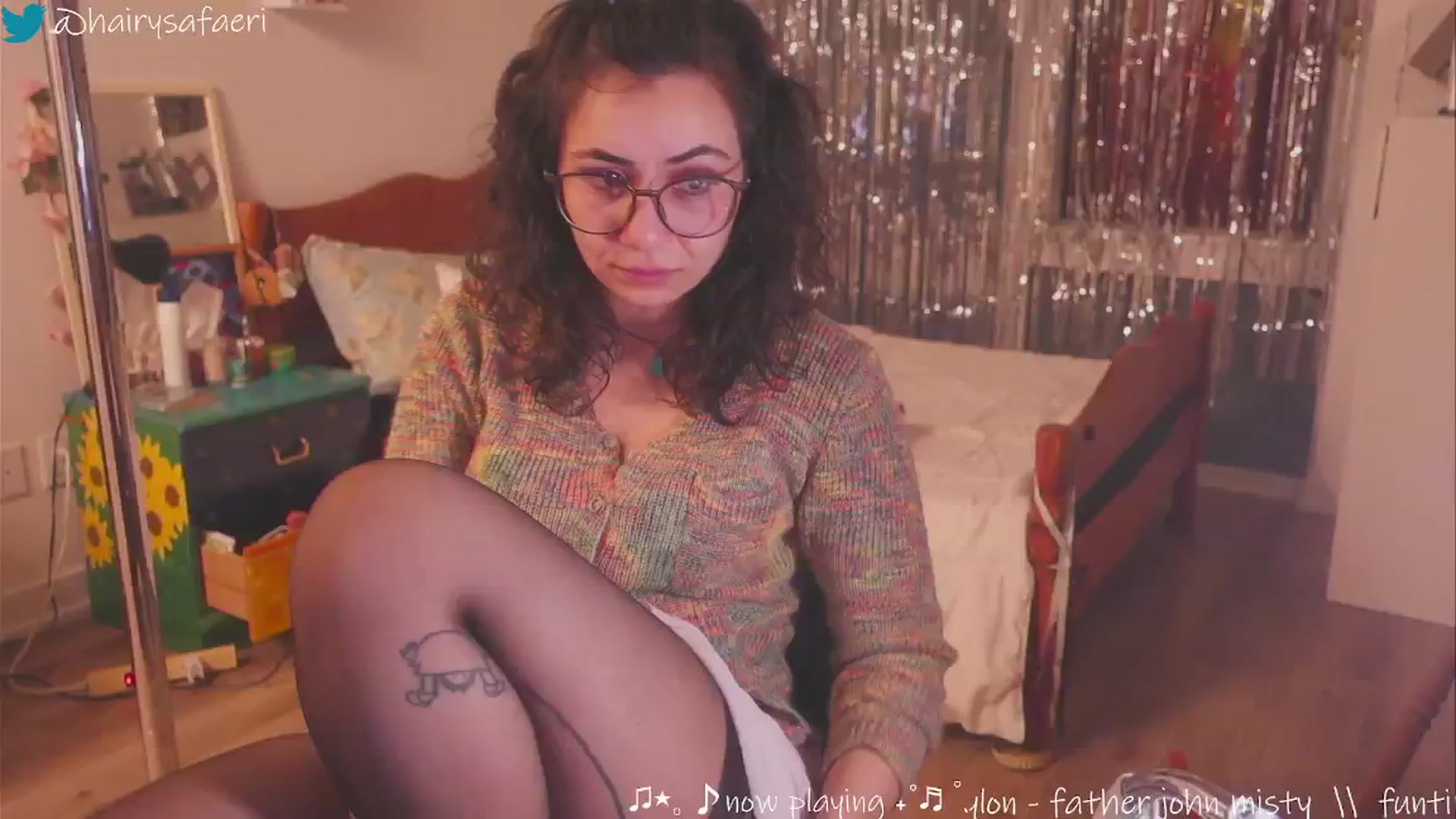 Gallery image thumbnail from HairySafaeri's myfreecams stream on, 01/14/2025, 05:30 image 4 of 20