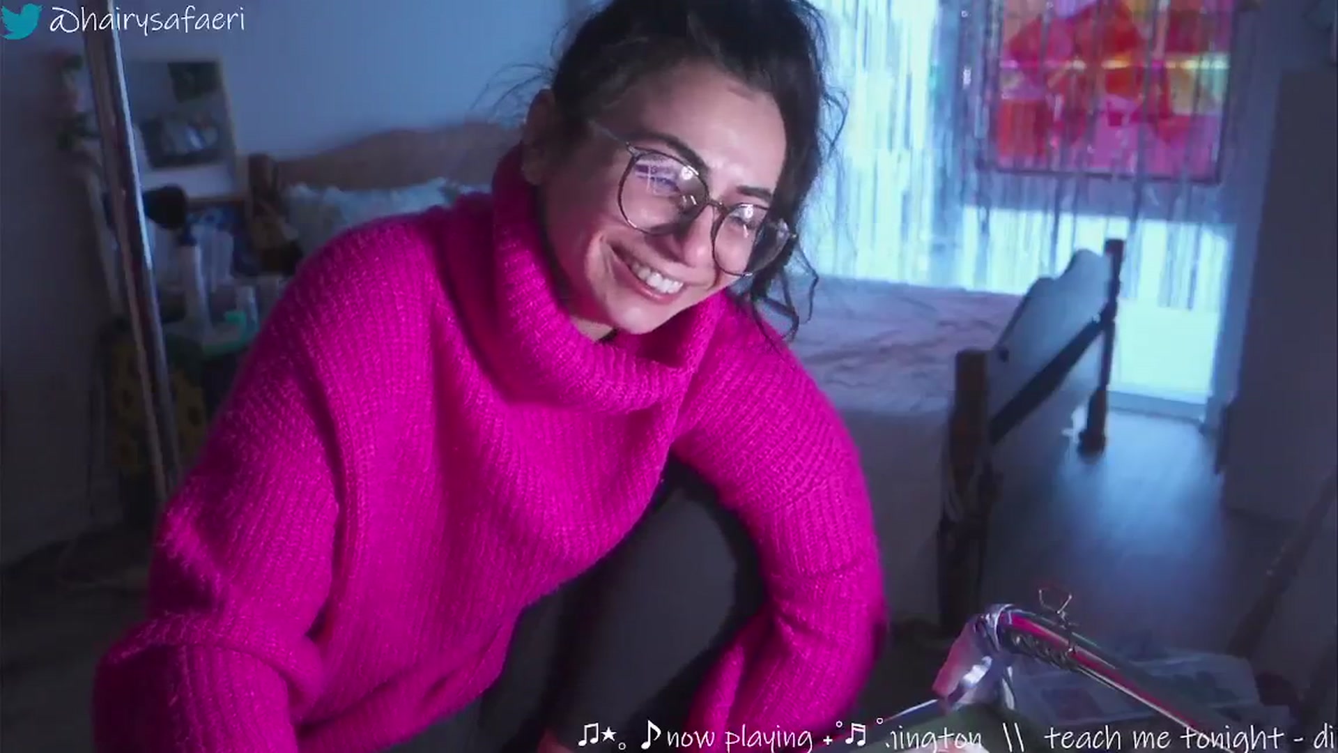 Gallery image thumbnail from HairySafaeri's myfreecams stream on, 01/15/2025, 24:36 image 2 of 20