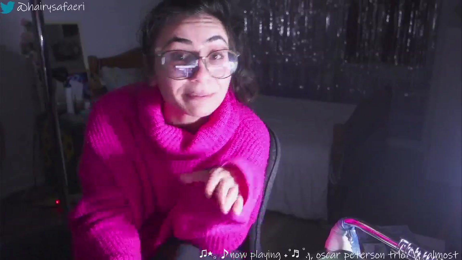 Gallery image thumbnail from HairySafaeri's myfreecams stream on, 01/15/2025, 24:36 image 15 of 20
