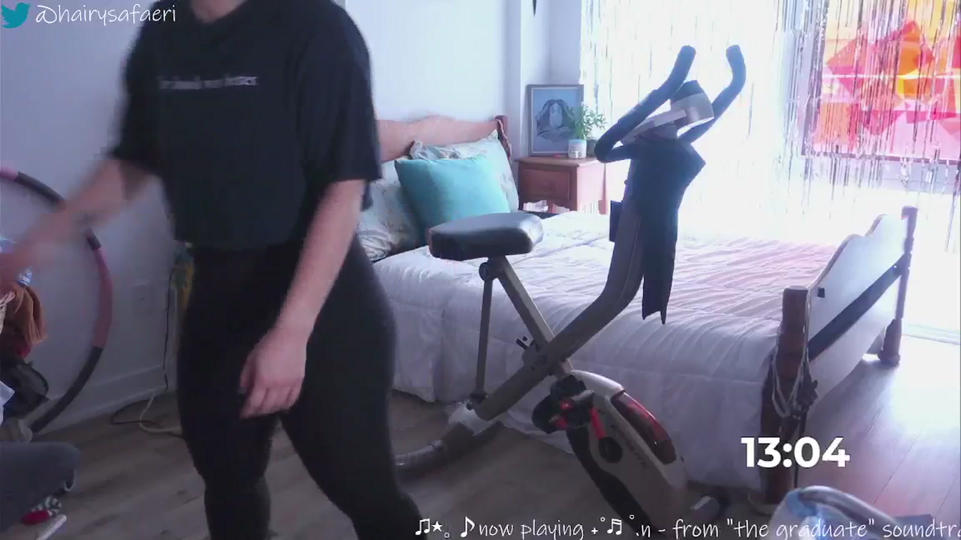 Gallery image thumbnail from HairySafaeri's myfreecams stream on, 01/15/2025, 17:31 image 4 of 20