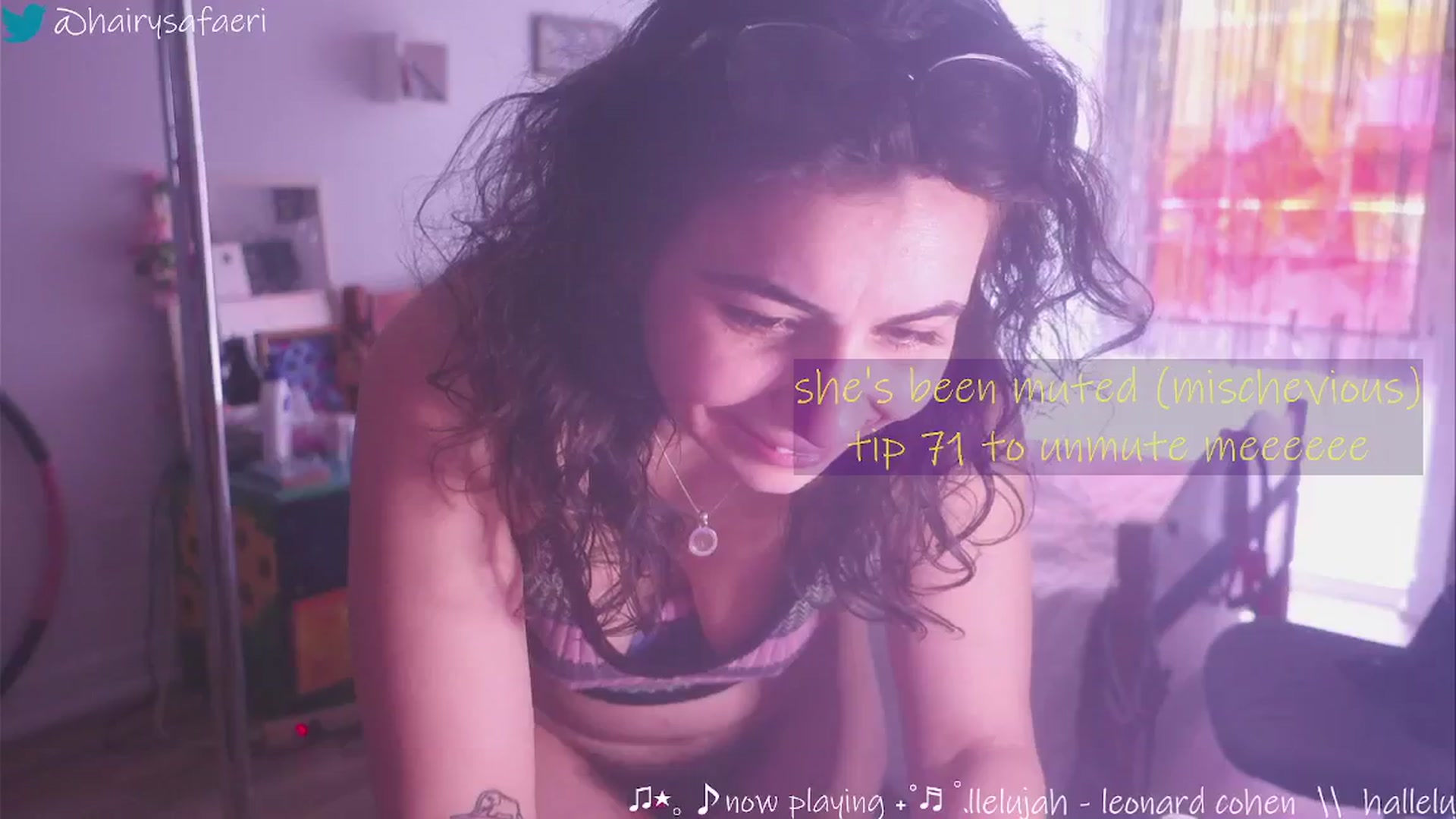 Gallery image thumbnail from HairySafaeri's myfreecams stream on, 01/22/2025, 20:52 image 12 of 20