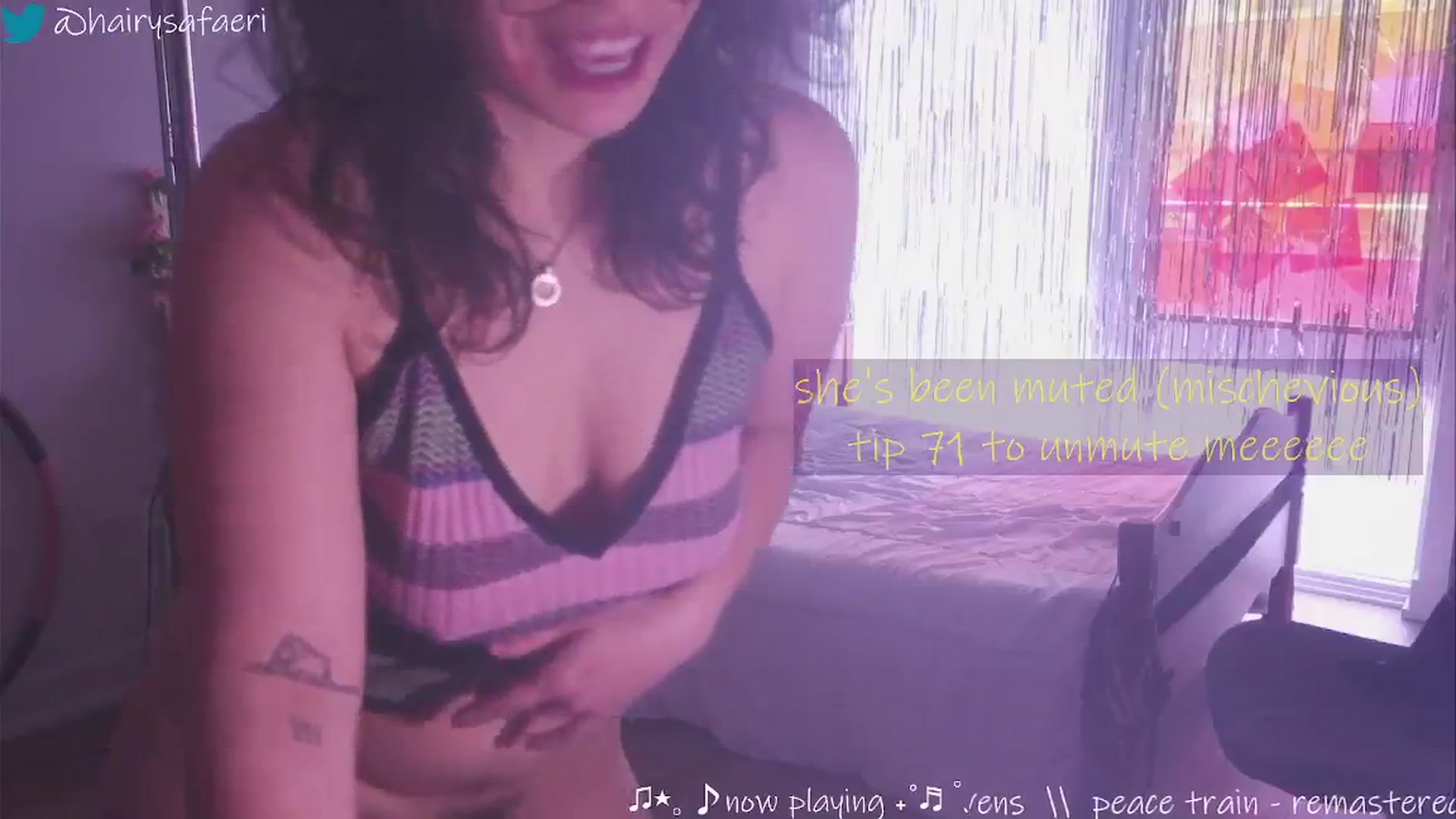 Gallery image thumbnail from HairySafaeri's myfreecams stream on, 01/22/2025, 20:52 image 11 of 20