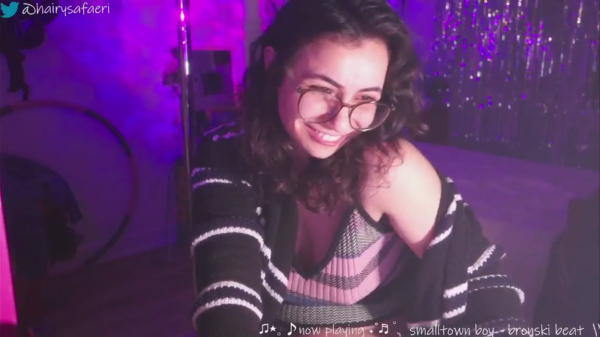 Gallery image thumbnail from HairySafaeri's myfreecams stream on, 01/23/2025, 24:39 image 9 of 20