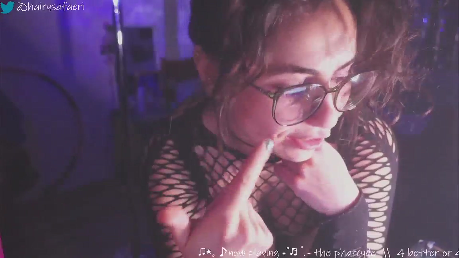 Gallery image thumbnail from HairySafaeri's myfreecams stream on, 01/24/2025, 24:40 image 11 of 20