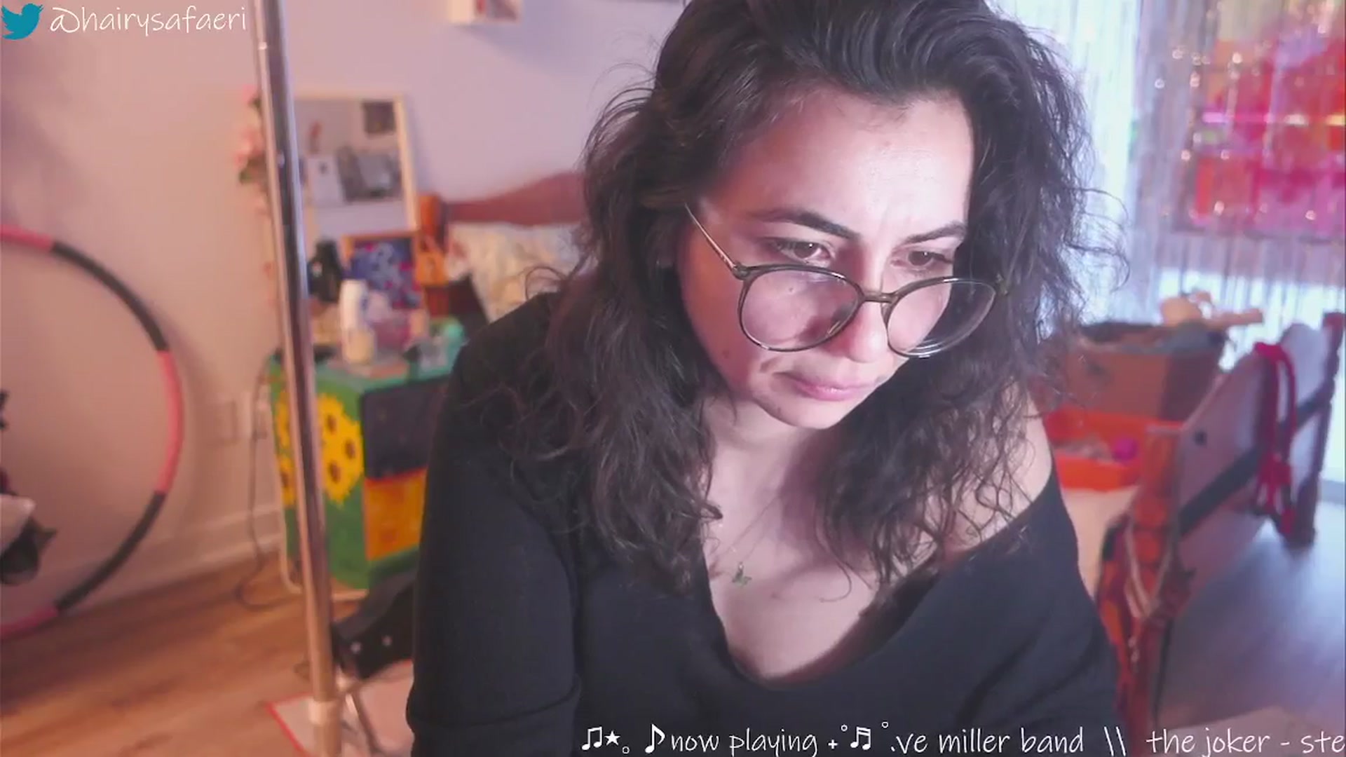 Gallery image thumbnail from HairySafaeri's myfreecams stream on, 01/25/2025, 22:26 image 14 of 20