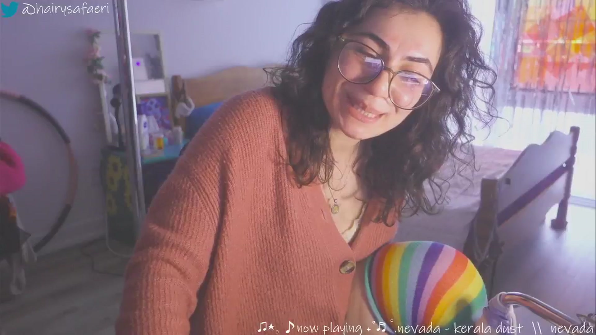 Gallery image thumbnail from HairySafaeri's myfreecams stream on, 01/31/2025, 21:43 image 4 of 20