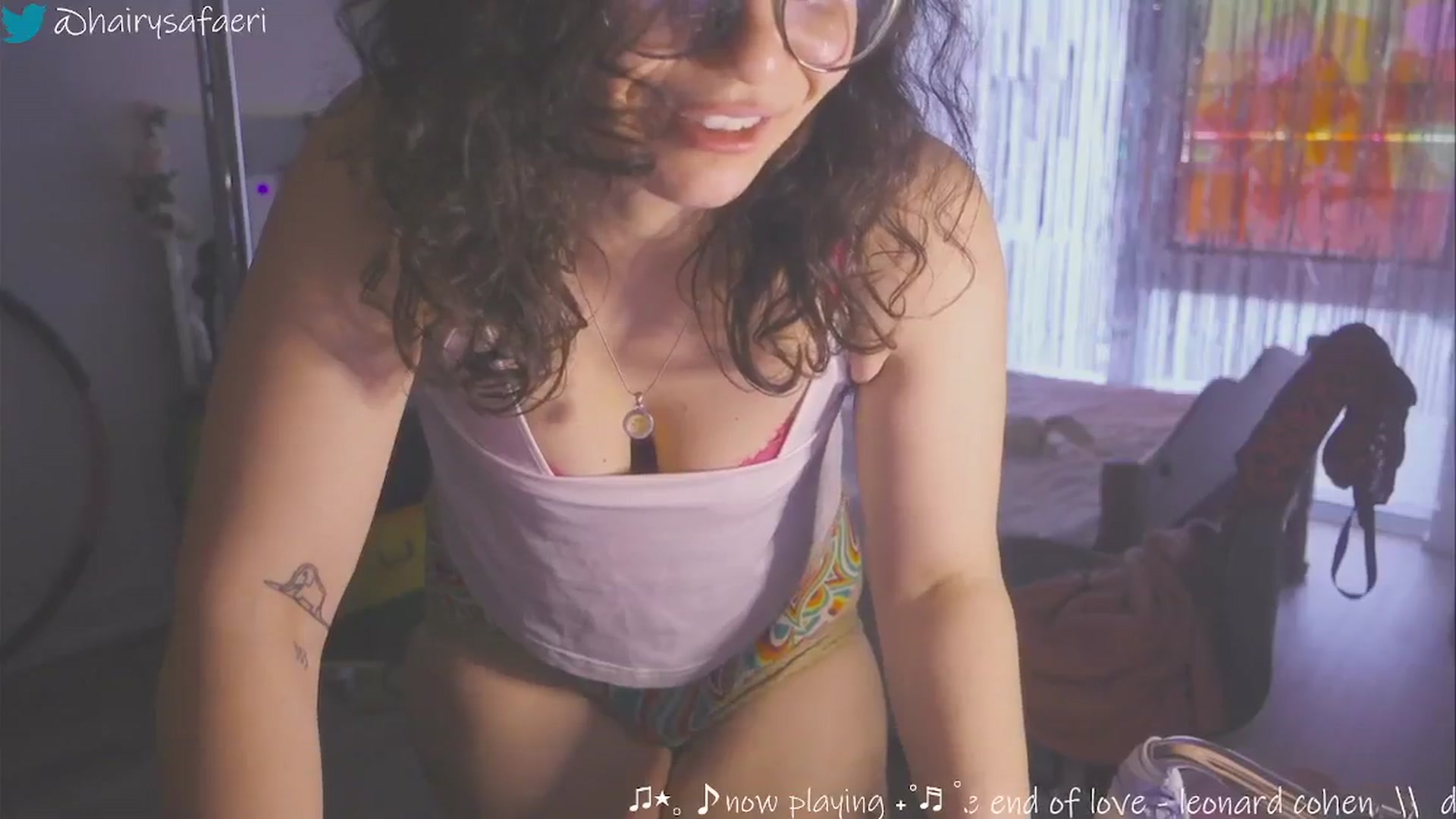 Gallery image thumbnail from HairySafaeri's myfreecams stream on, 01/31/2025, 21:43 image 14 of 20